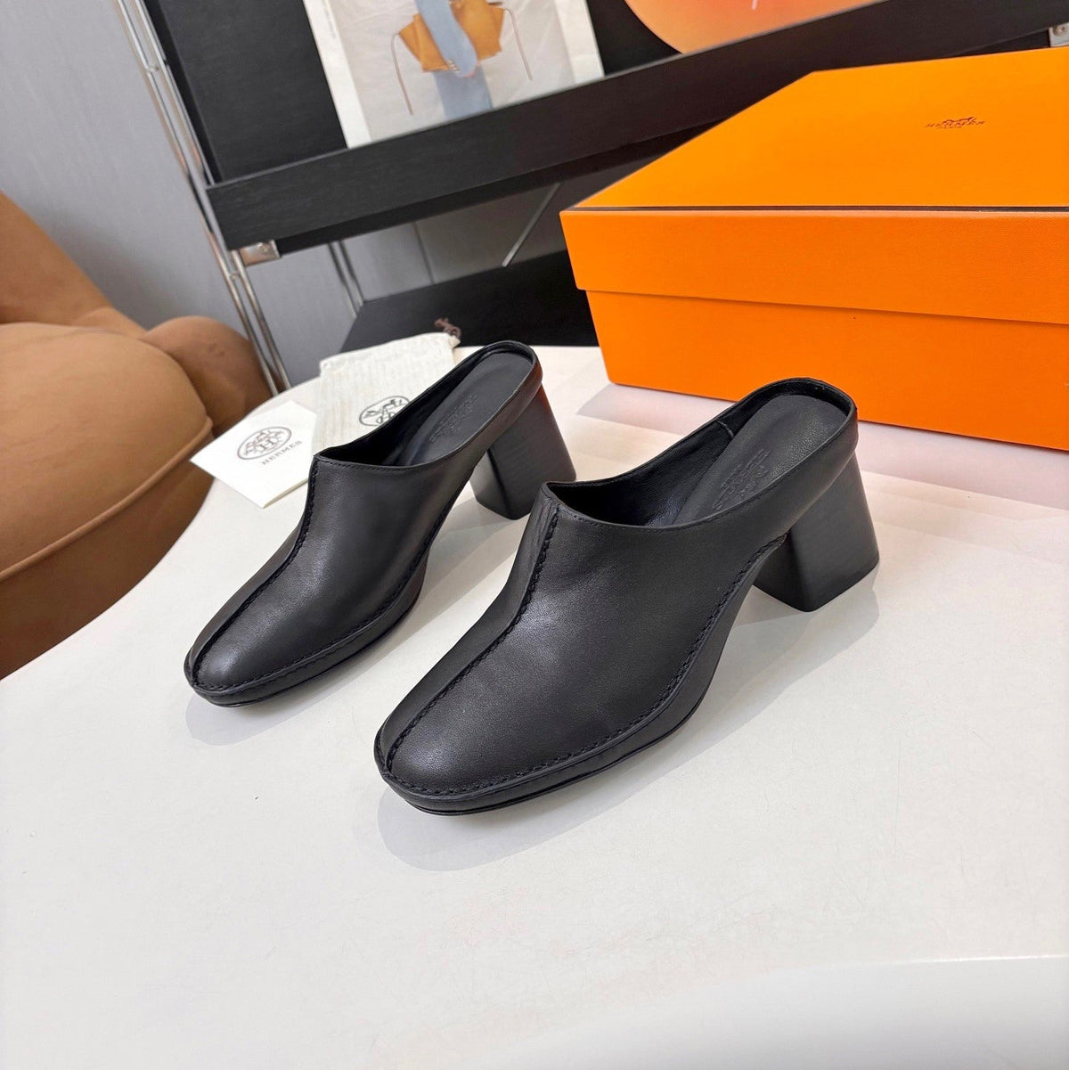 HM 26s Destin Mules 7cm Black Leather 146298