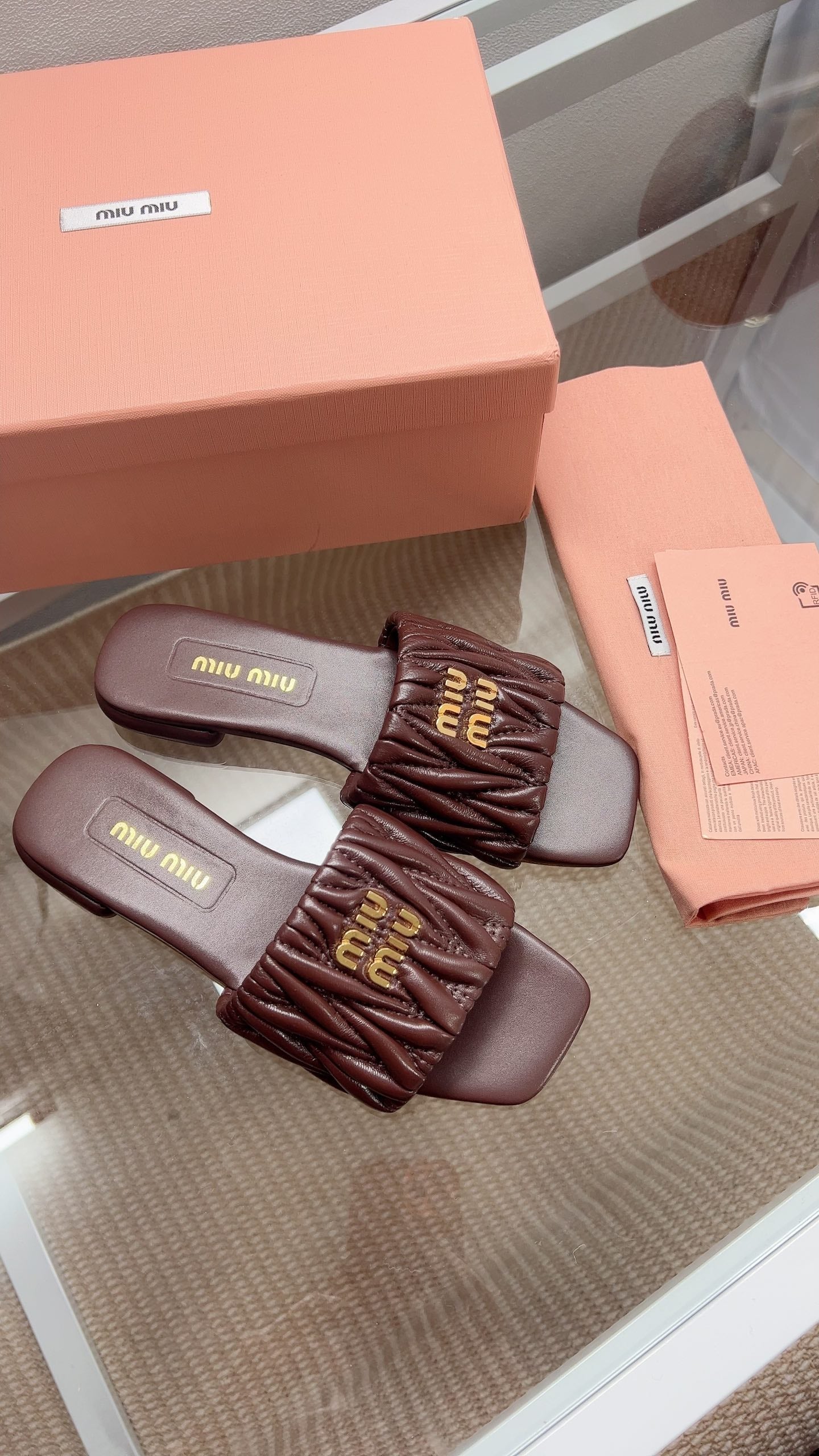 Miu Matelassé Slides Coffee Leather 739549