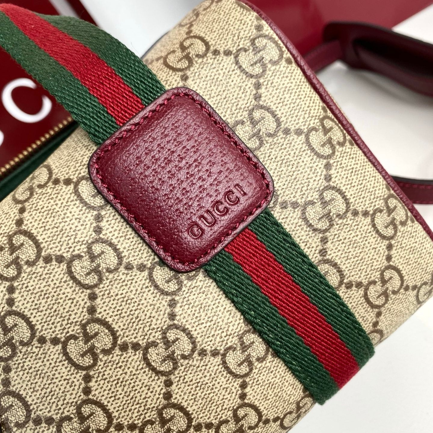Gucci 25 GG Handbag 20cm Beige mix Rosso Ancora Red Canvas Leather 286710