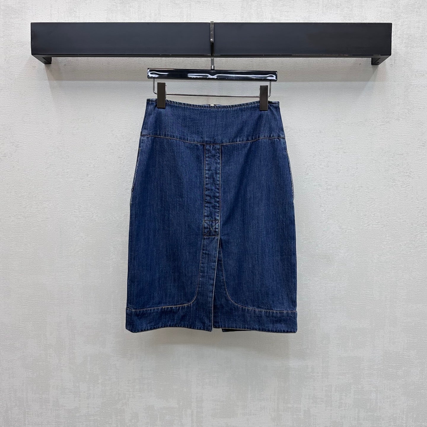 Fendi 26s Slit Skirt Navy Blue Denim 378779