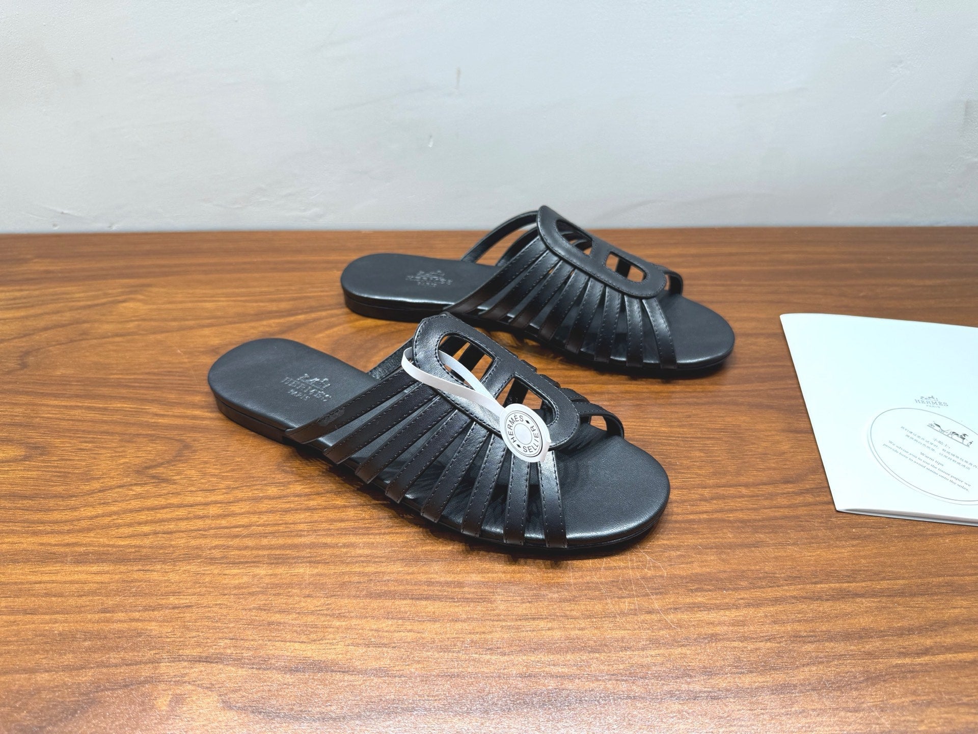 HM Noria Sandals Black Leather 849475