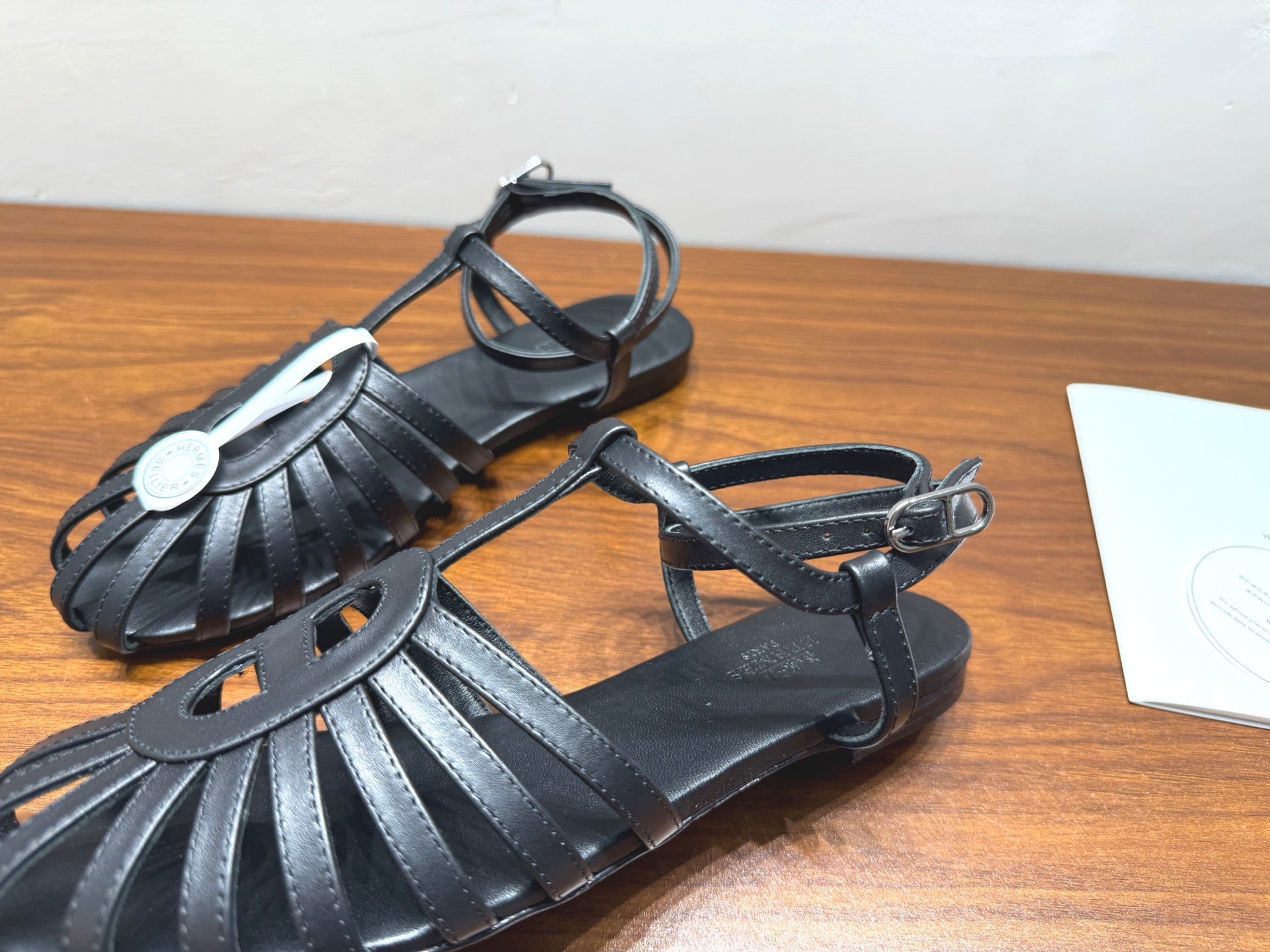 HM Nour Sandals Black Leather 849483