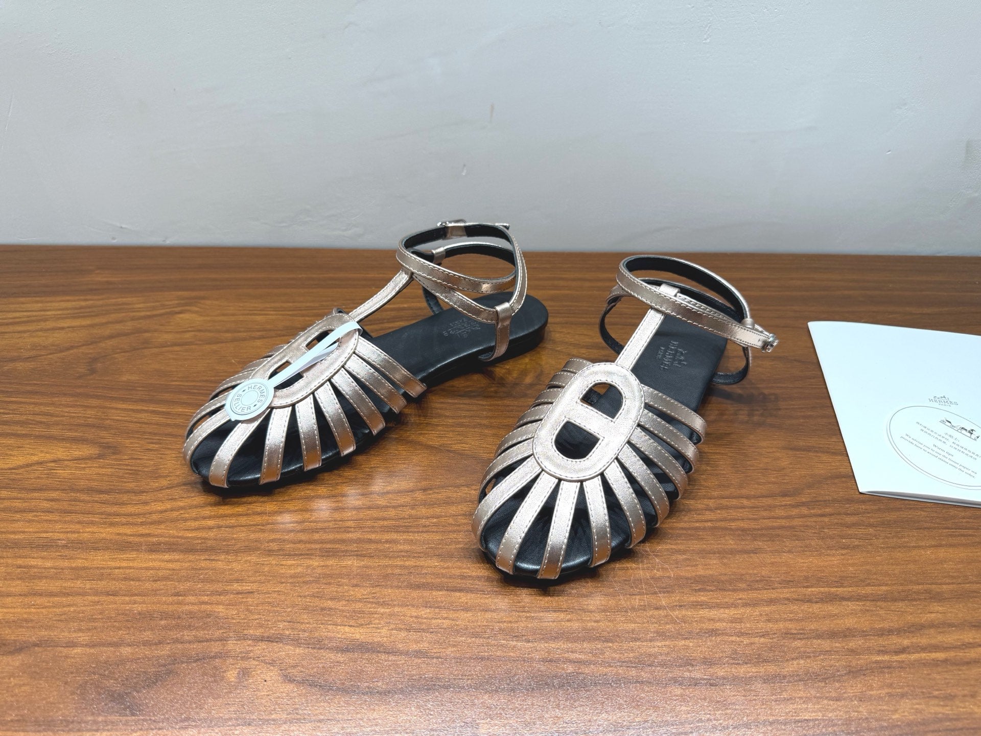 HM Nour Sandals Golden Leather 849485