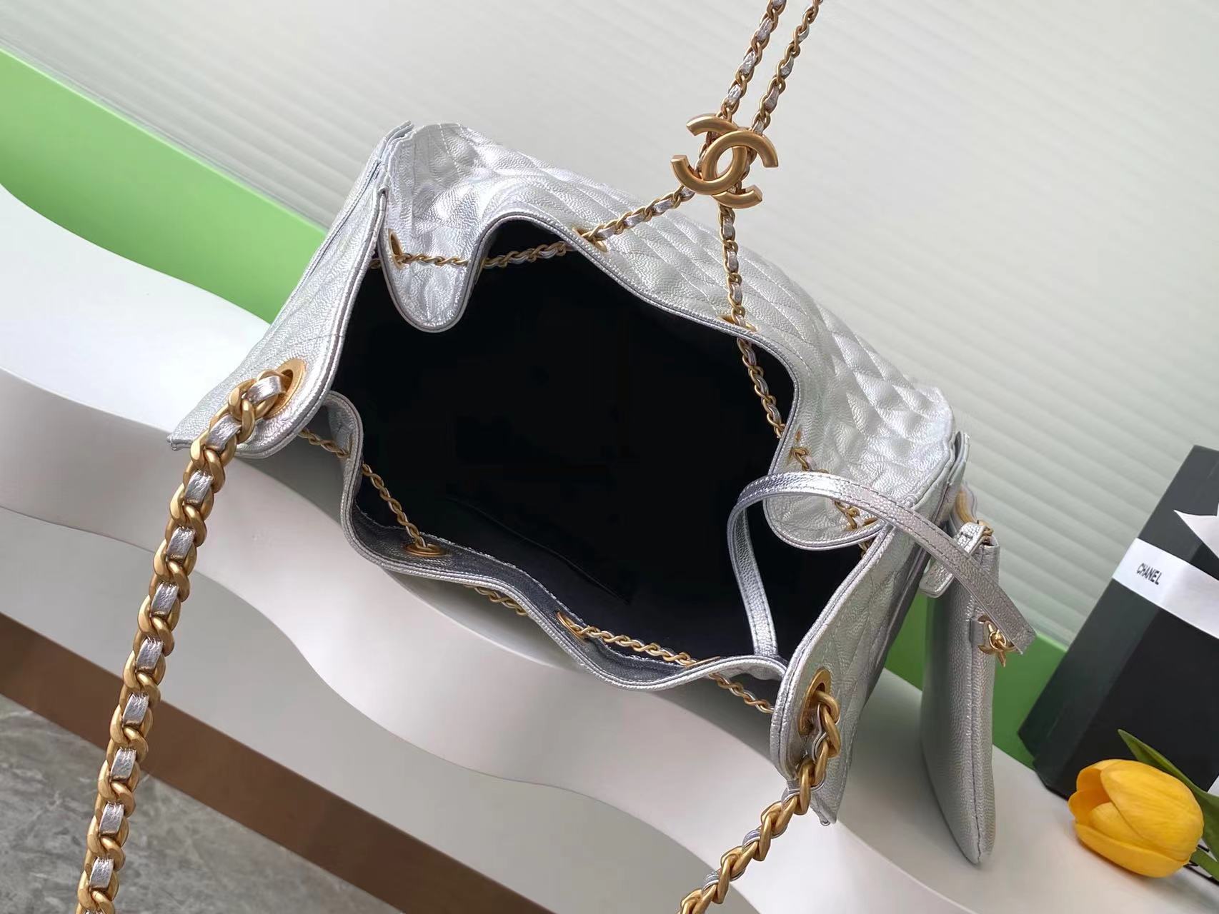 CC 25C Hobo Bags 40cm Black Grained Calfskin