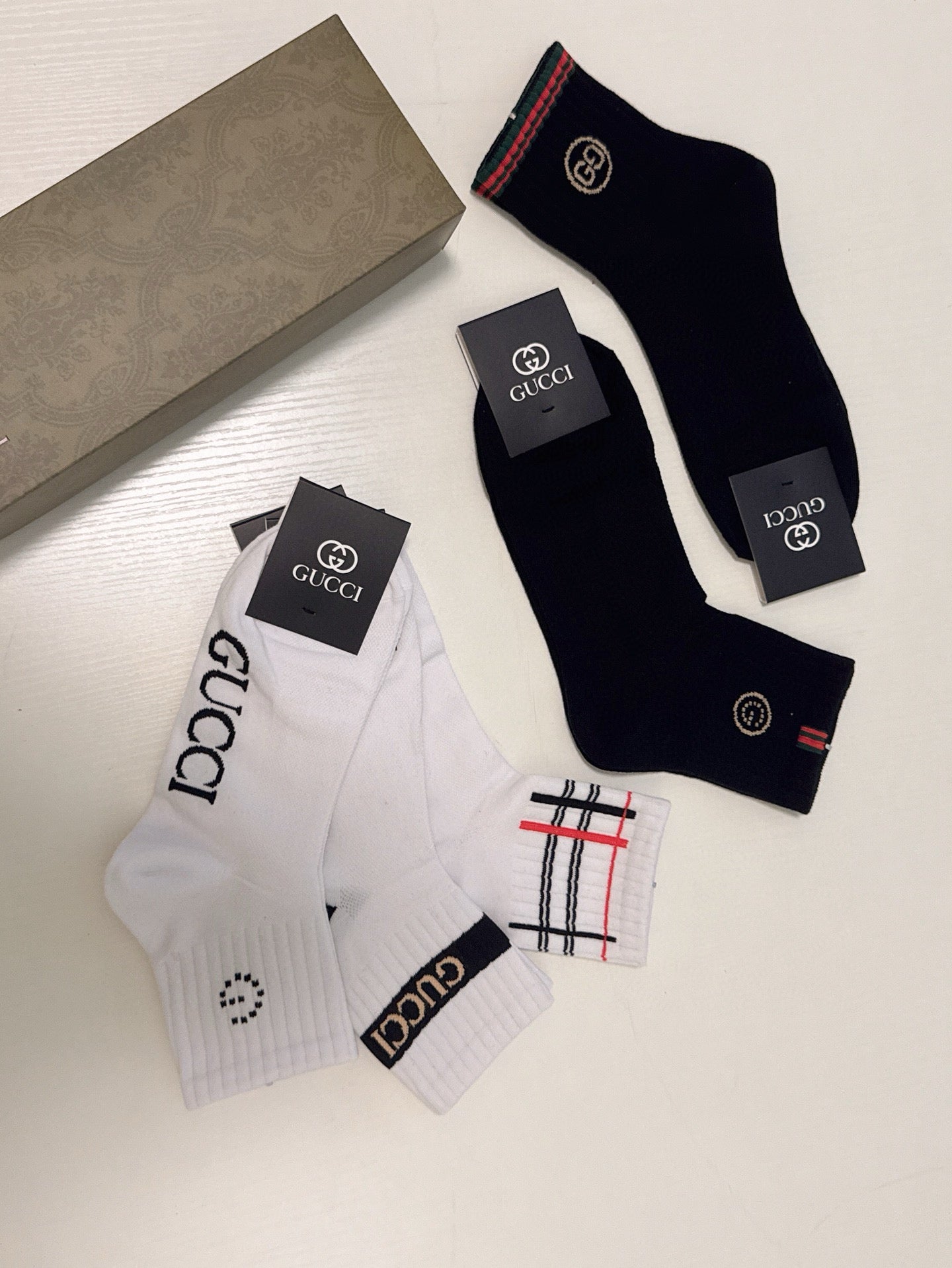 Classic Short Socks 152383 (1 BOX)