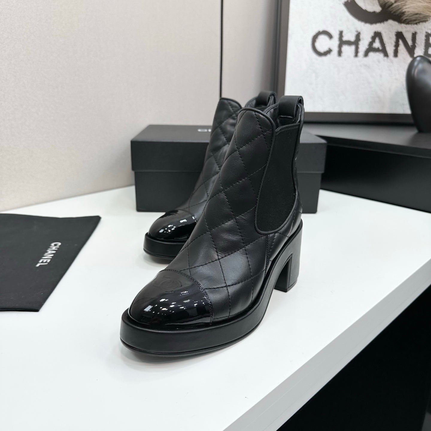 CC FW 25 Platform Ankle Boots Black Patent and Quilted Leather 532621