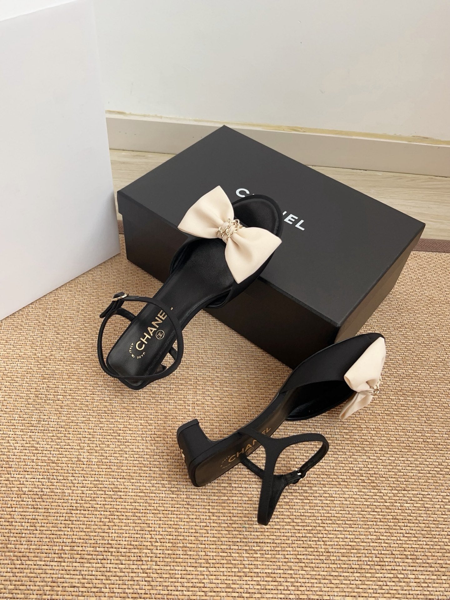 CC Grosgrain Sandals 4cm Black Lambskin 708081
