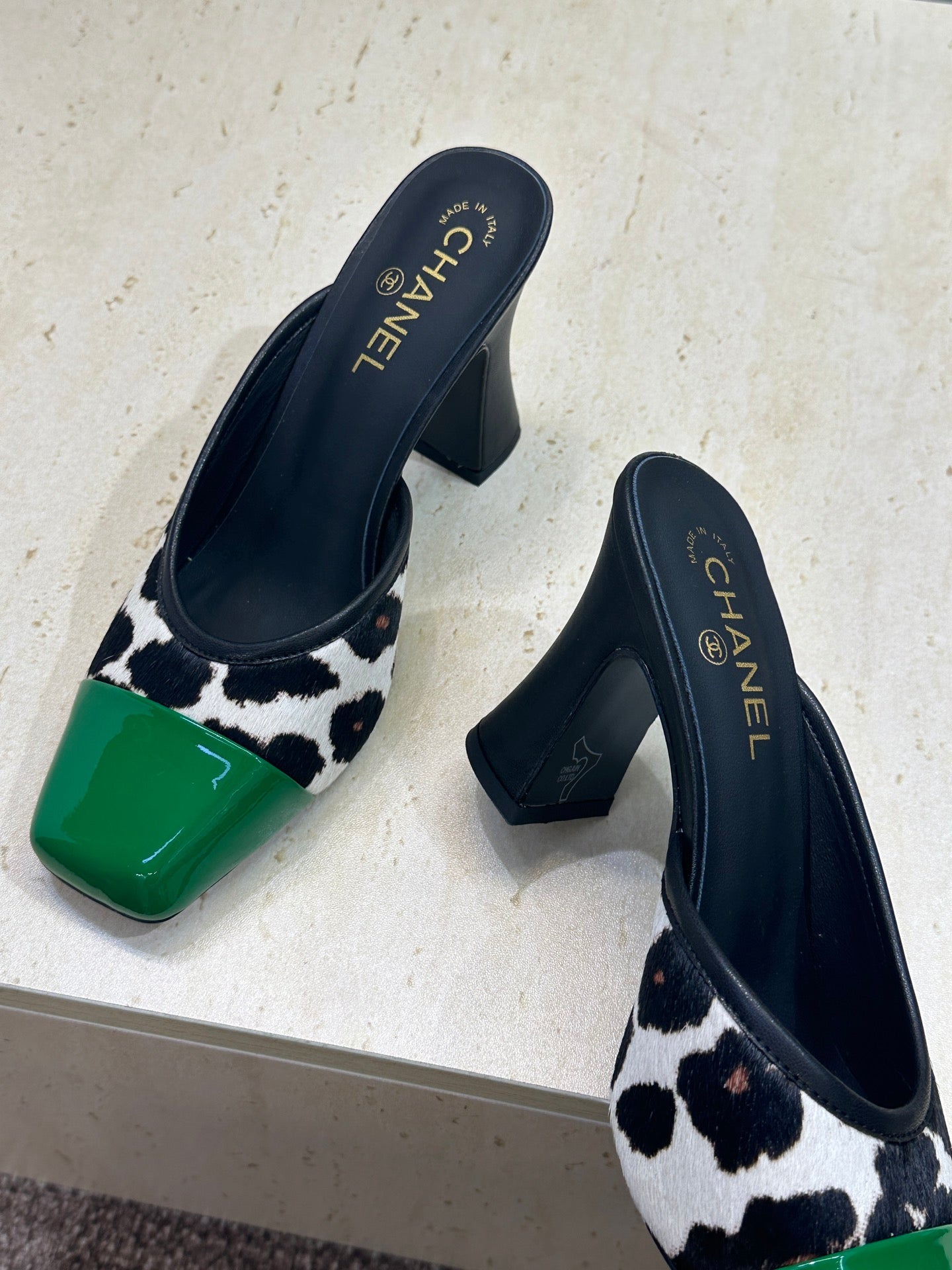 CC Square Toe Color-Blocked Mule 9cm Teal Green Horsehair Patent Leather 830459