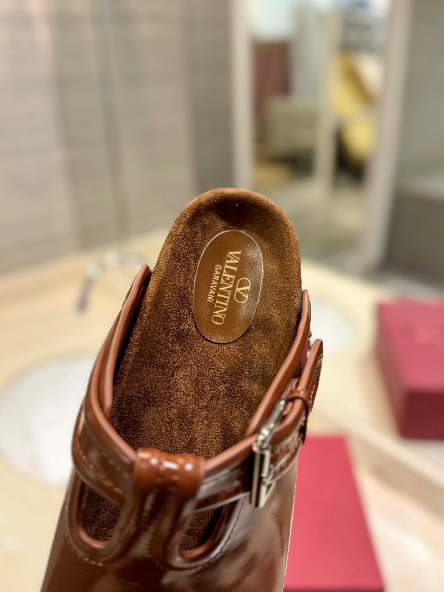 Valentino Fussfriend Bronze Brown Patent Calfskin Leather Sabot