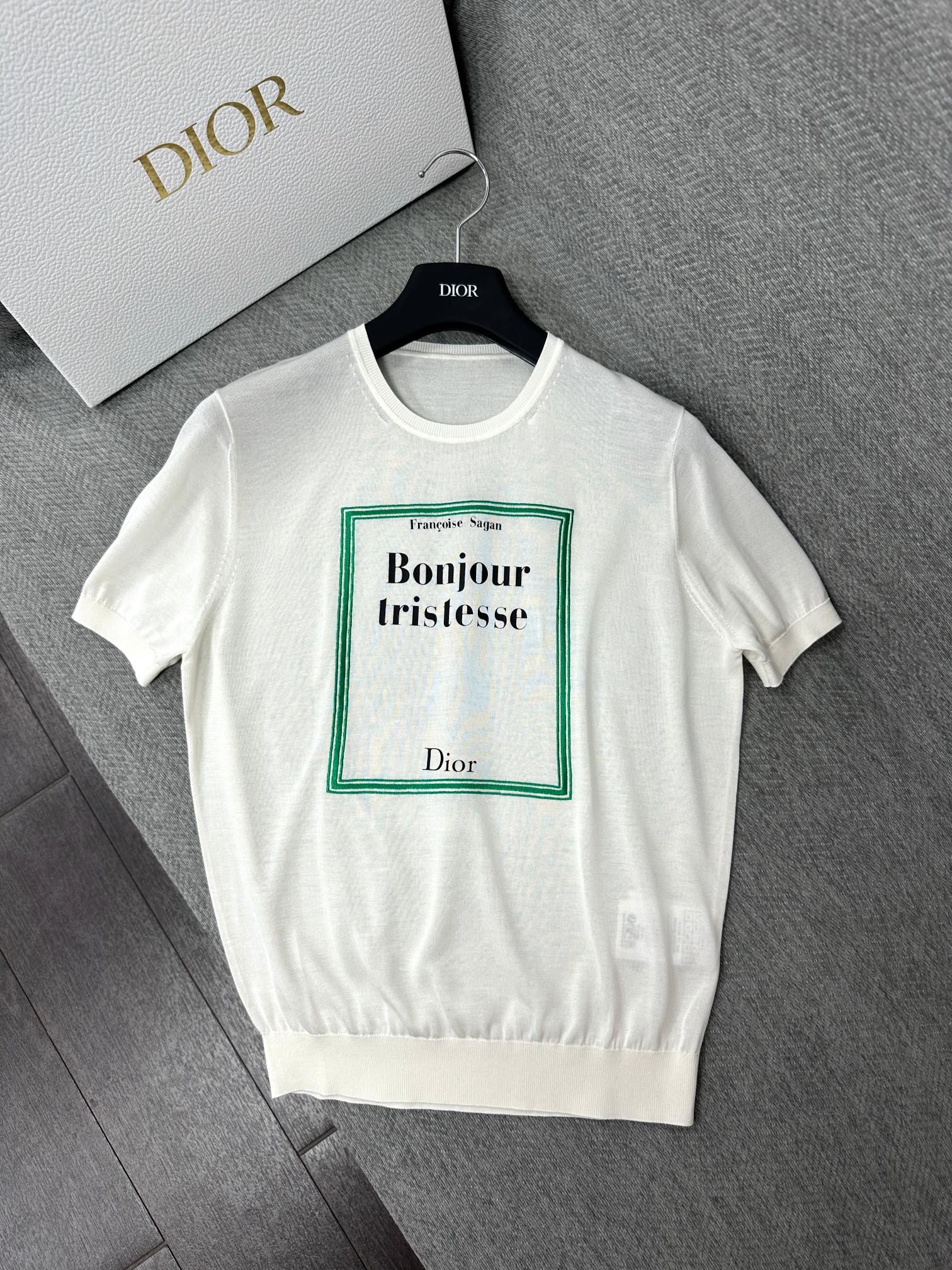 CD Book Cover Short-Sleeved Sweater White Green Silk 349496