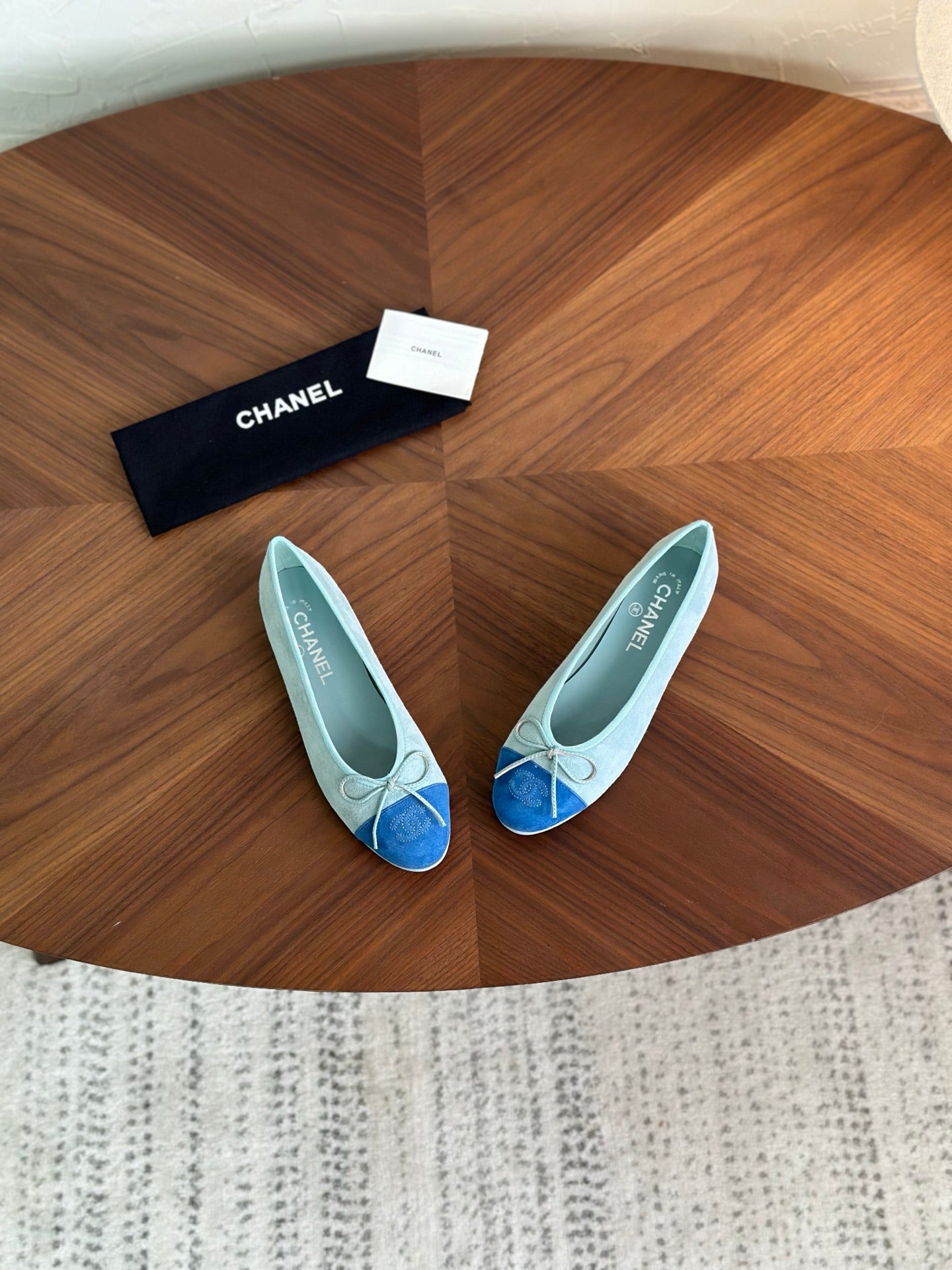 CC 26s Ballet Flat Light Blue Dark Blue Suede 938181