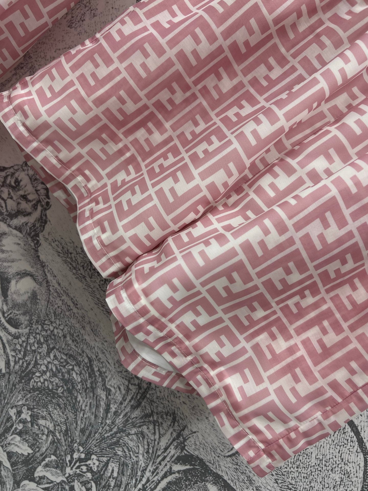 Fendi 25 double F shirt suit Pink Polyester fiber