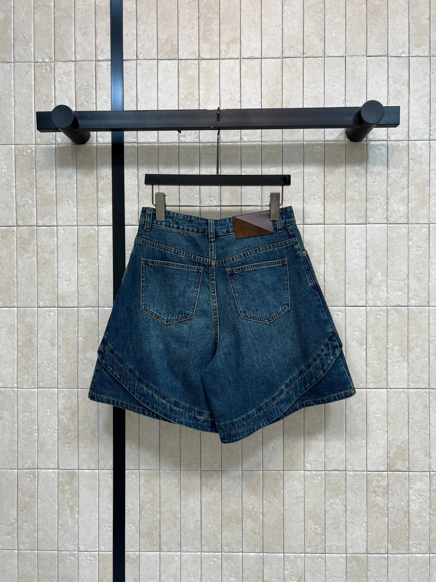 Loewe 26s High-Waisted Wide-Leg Denim Cropped Pants 400688