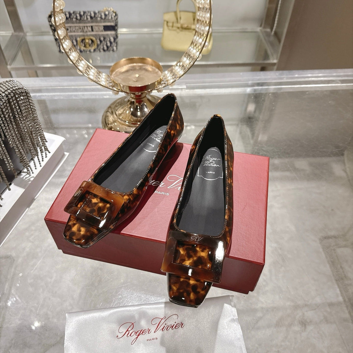 RV 26s Belle Vivier Pumps 2.5cm Tortoiseshell Patent 999731