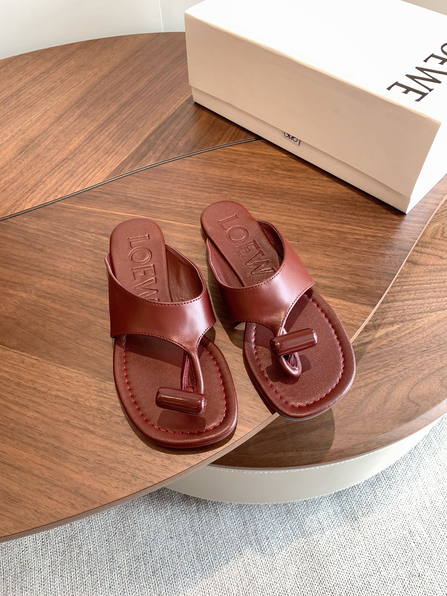 Loewe Toggle Sandals Burgundy Leather 878020