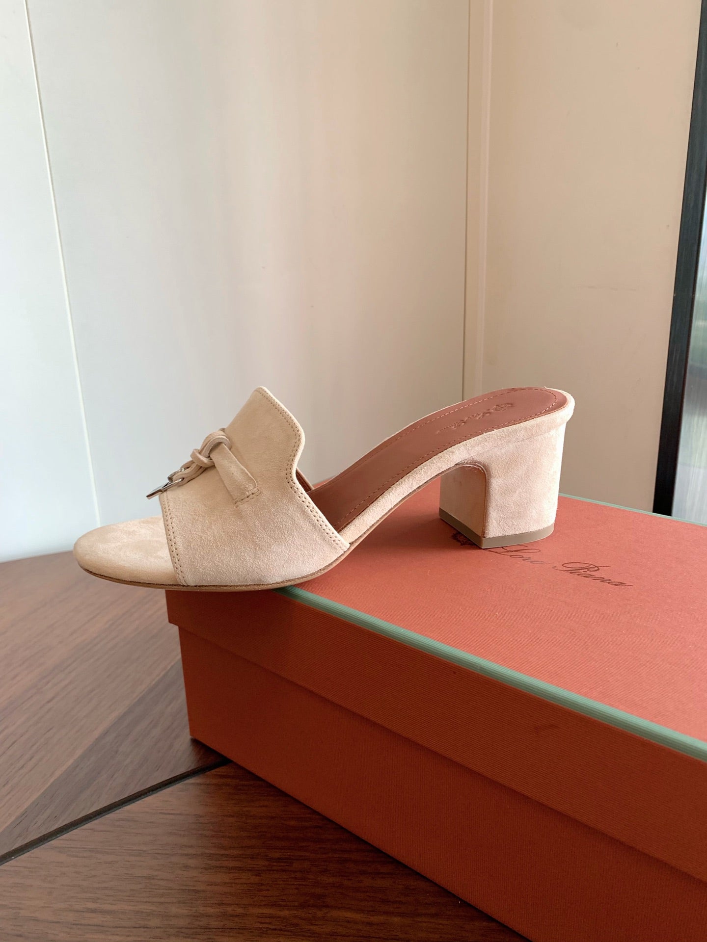 LP 26s Summer Mule Heels 60mm In Cream White Suede Silver Hardware