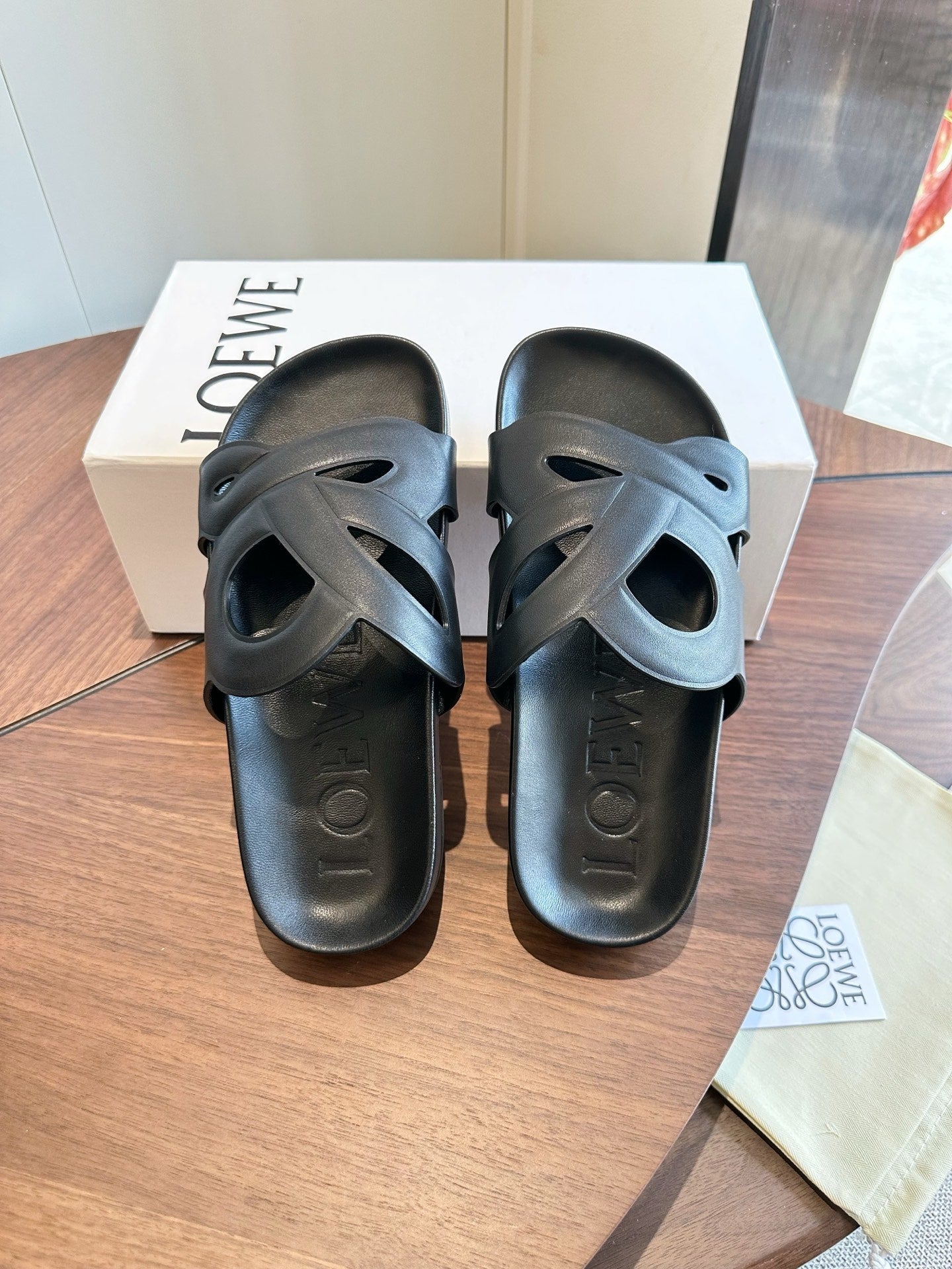 Loewe Ease Slide Black Leather 878032