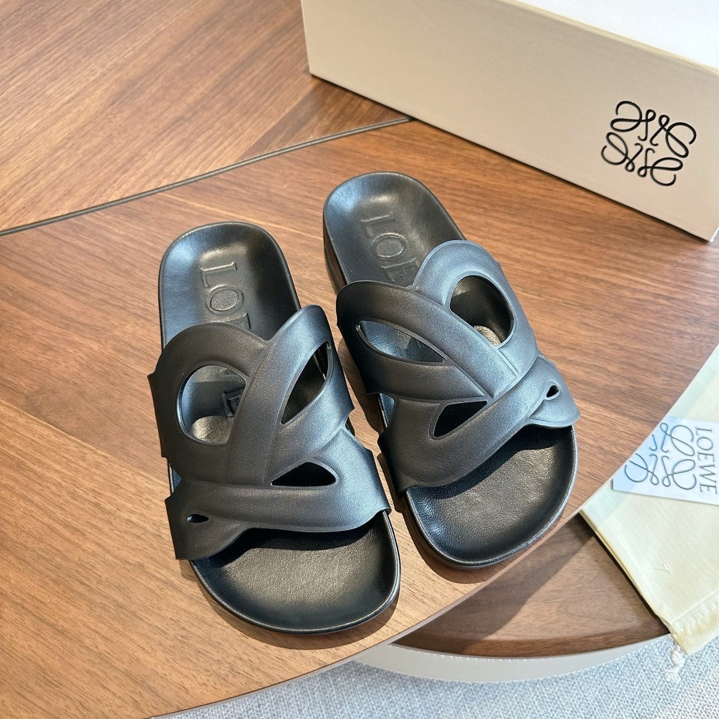 Loewe Ease Slide Black Leather 878032