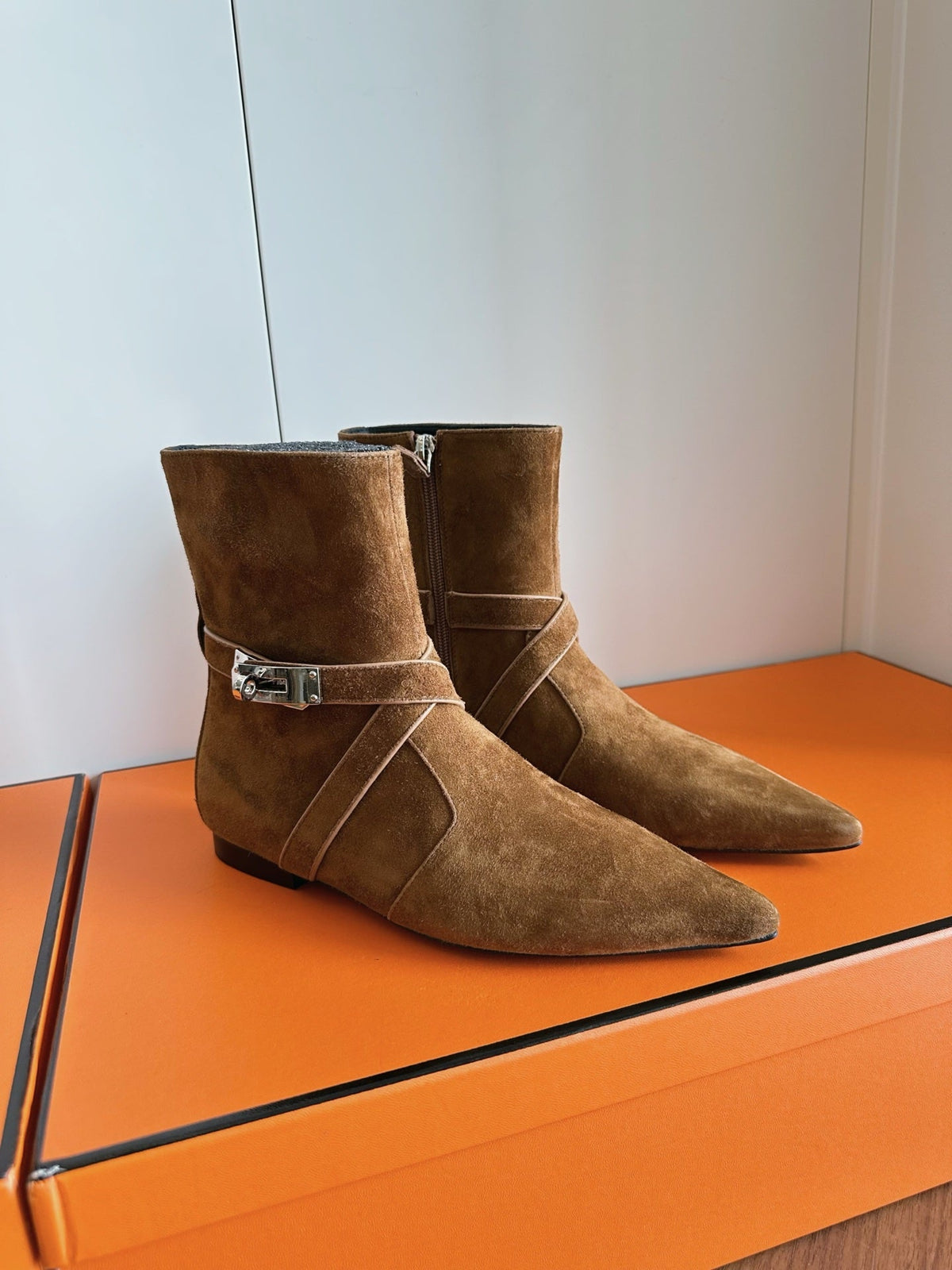 HM 26s Nice Ankle Boots 1.5cm Tan Suede 149080