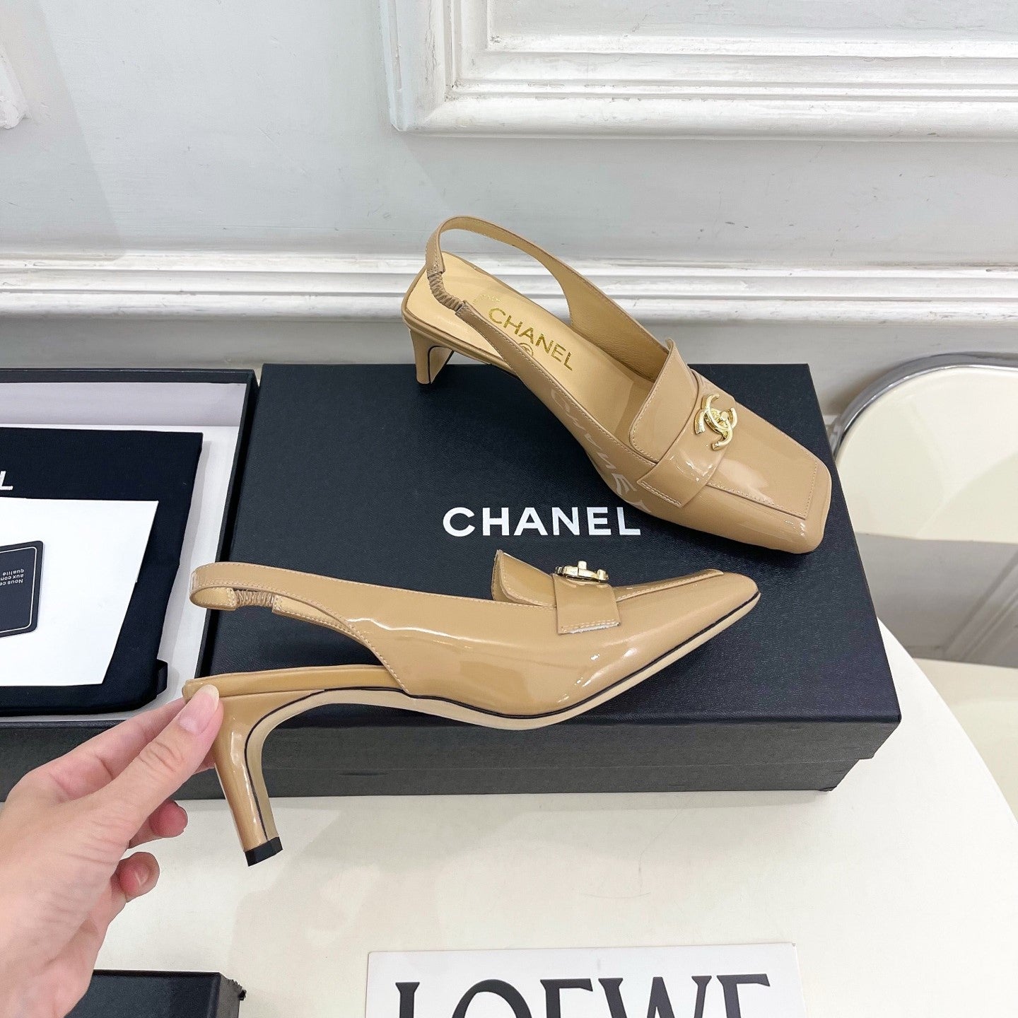 CC 26s Slingback Kitten Heels 6cm Beige Patent Leather 946839
