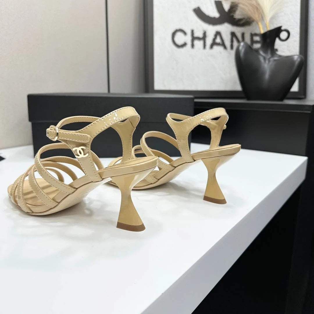 CC 26s High Heel Sandals 65 Beige Patent Leather 626289