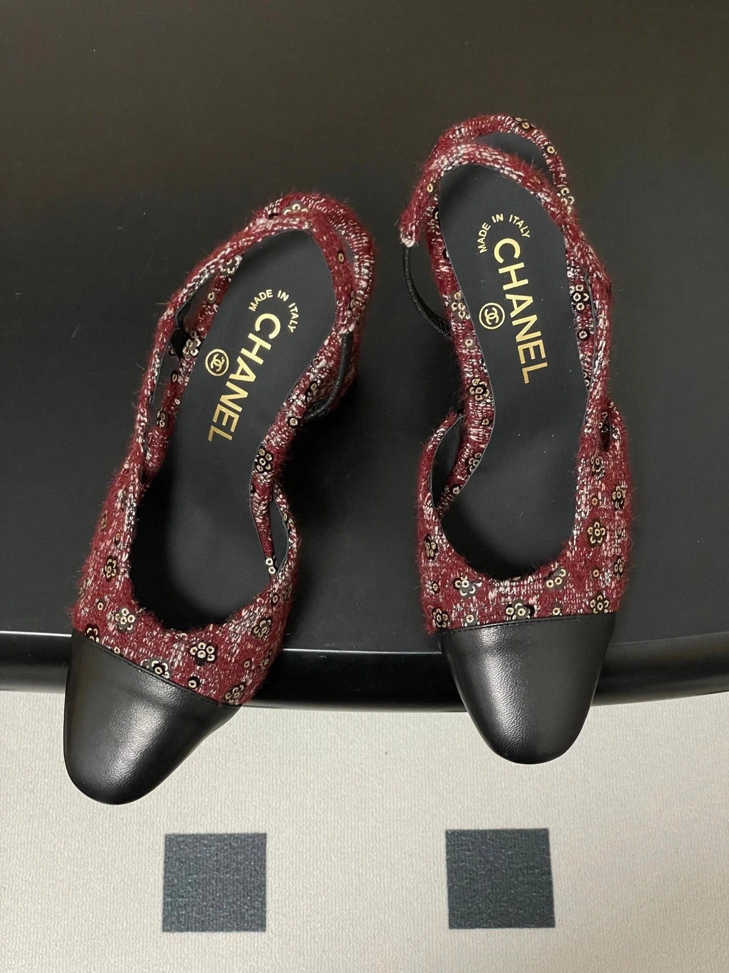CC 26s Slingback 95 Dark Red Black Tweed Sheepskin 649422