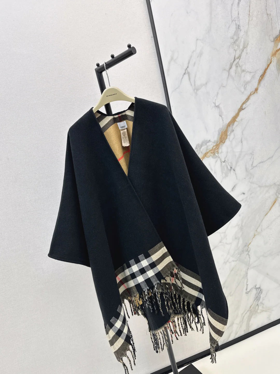 BURBERRY 25S KNITTED SHAWL 98270