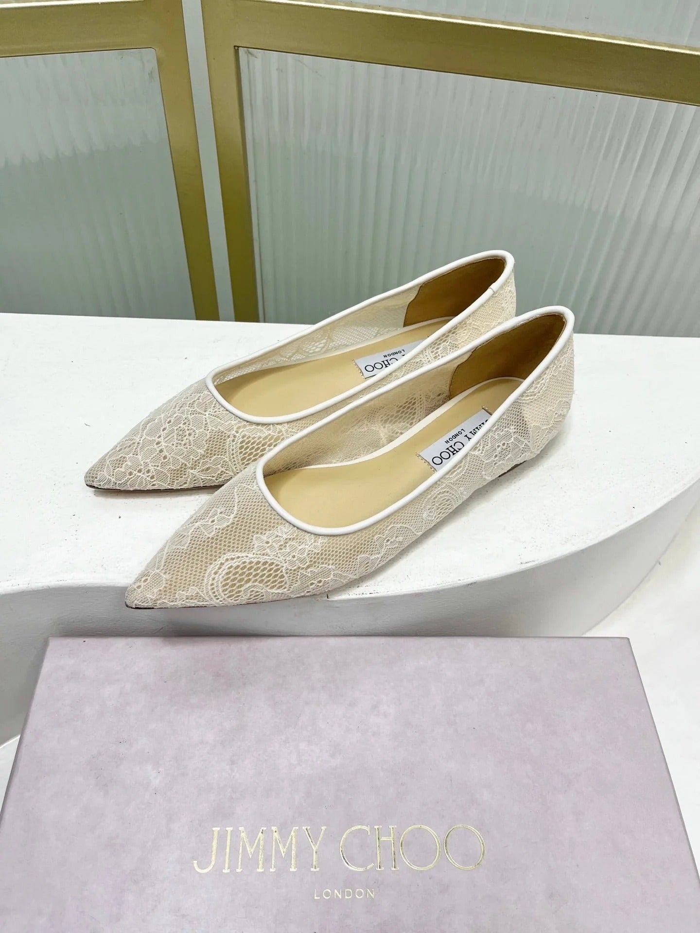 Jimmy 26s Ballet Flats Ivory Beige Lace Sheepskin 605952