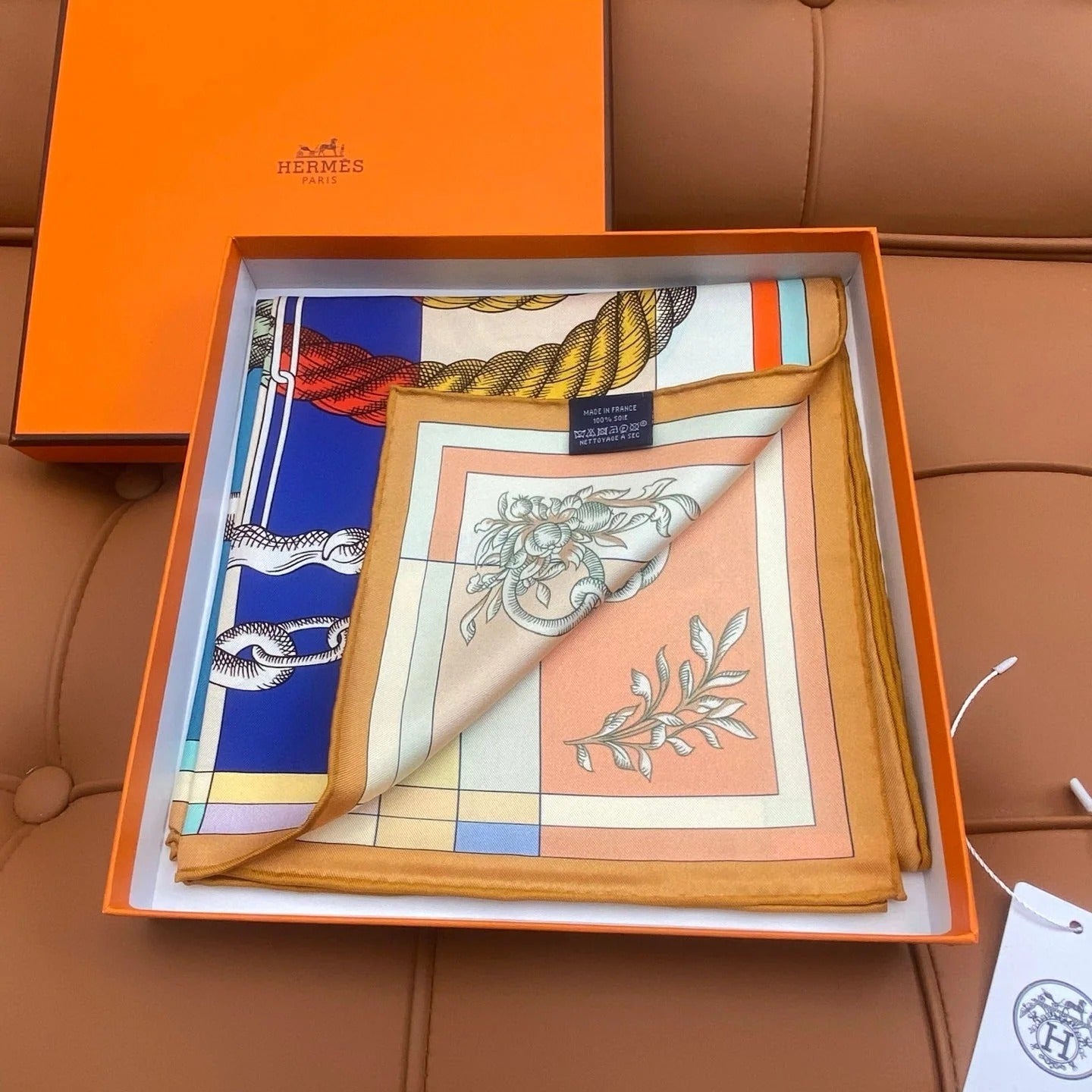 HERMES 25S SCARF 90 IN SILK 709680