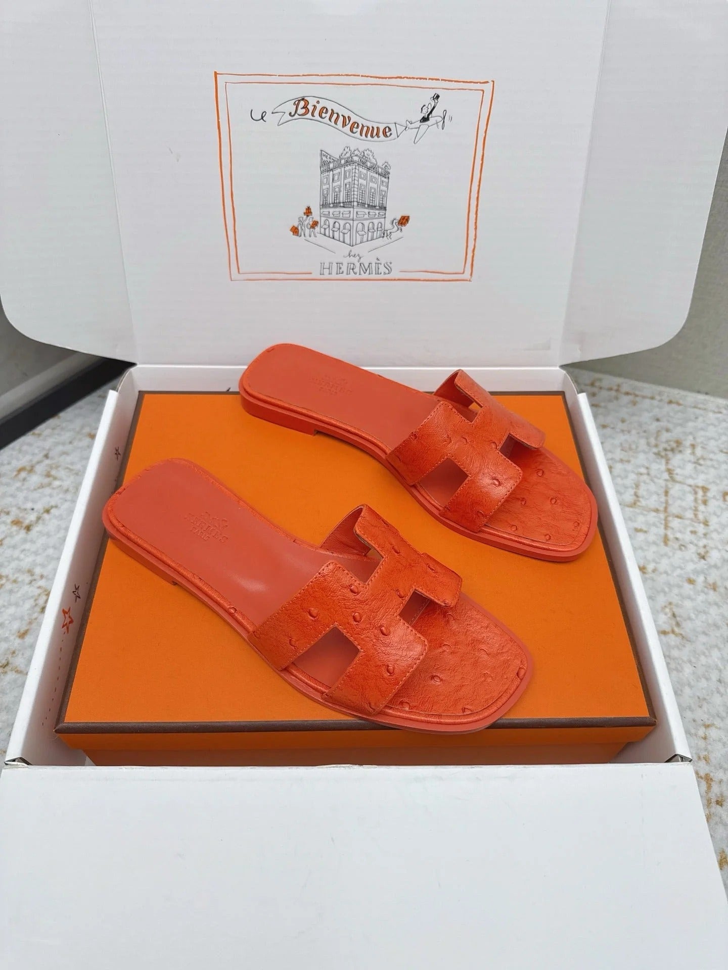 HM 26ss Oran Sandals Dark Orange Ostrich Leather 625105