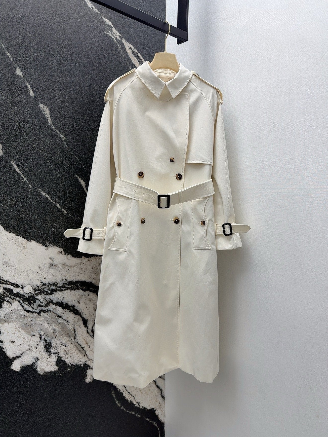 BURBERRY 25S LONG TRENCH COAT 107