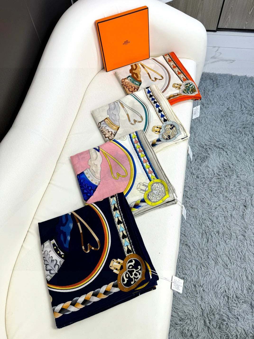 HERMES 25S SCARF 135 IN CASHMERE SILK 730650