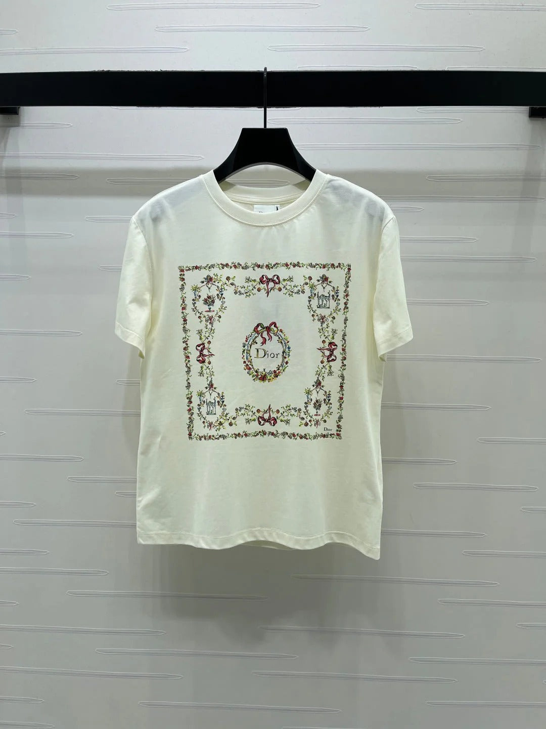 Dior 2026 Square Floral Embroidery Short-Sleeve T-Shirt Cotton 385378