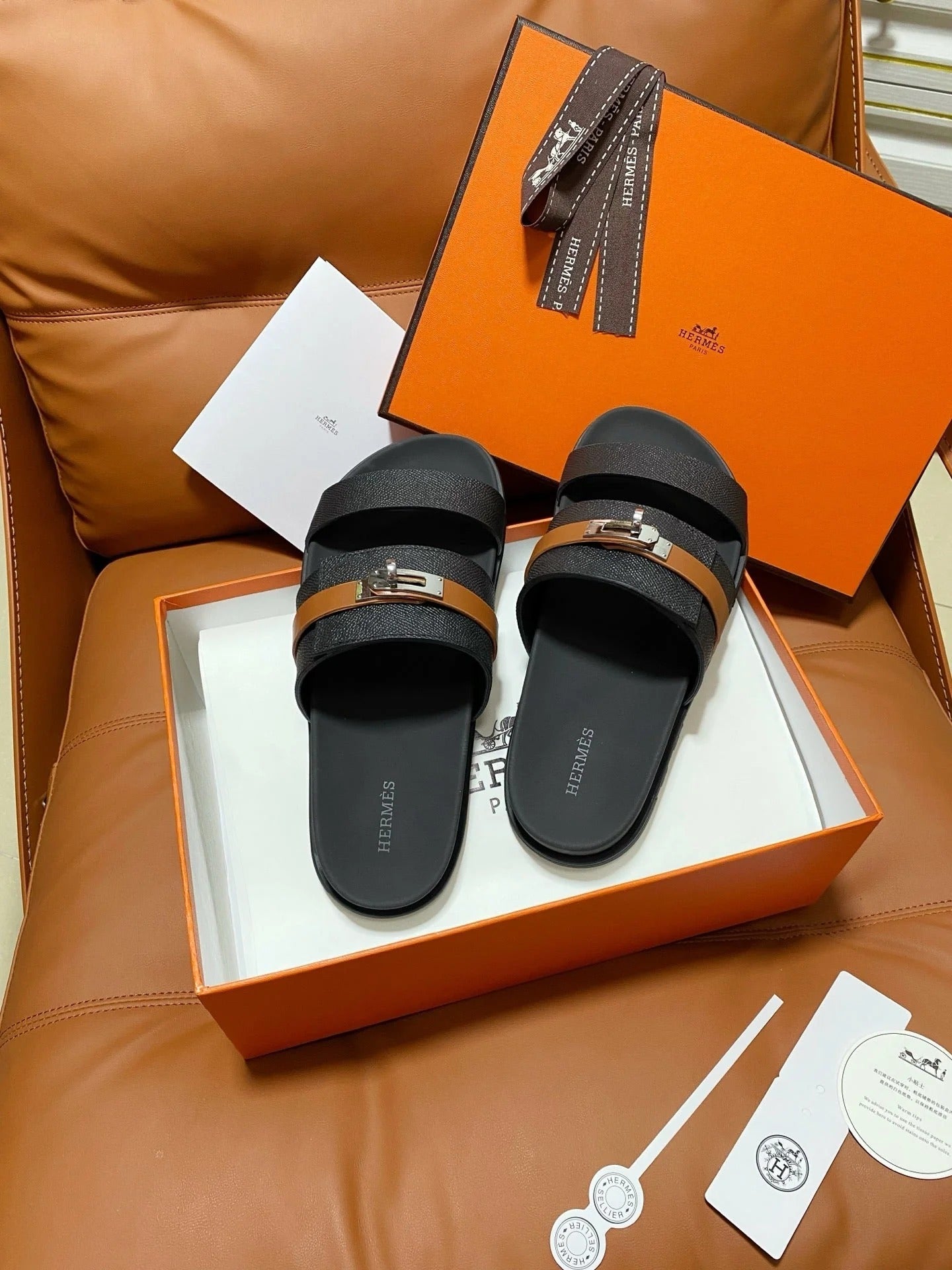 HM 2026 Velcro Sandals Black Cowhide Brown Belt 663785