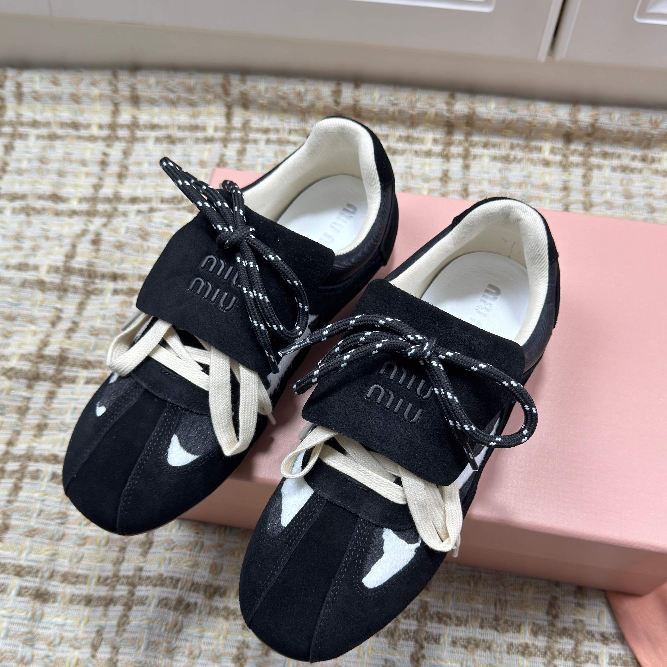 Miu Miu 2026 Sneaker Suede 620992