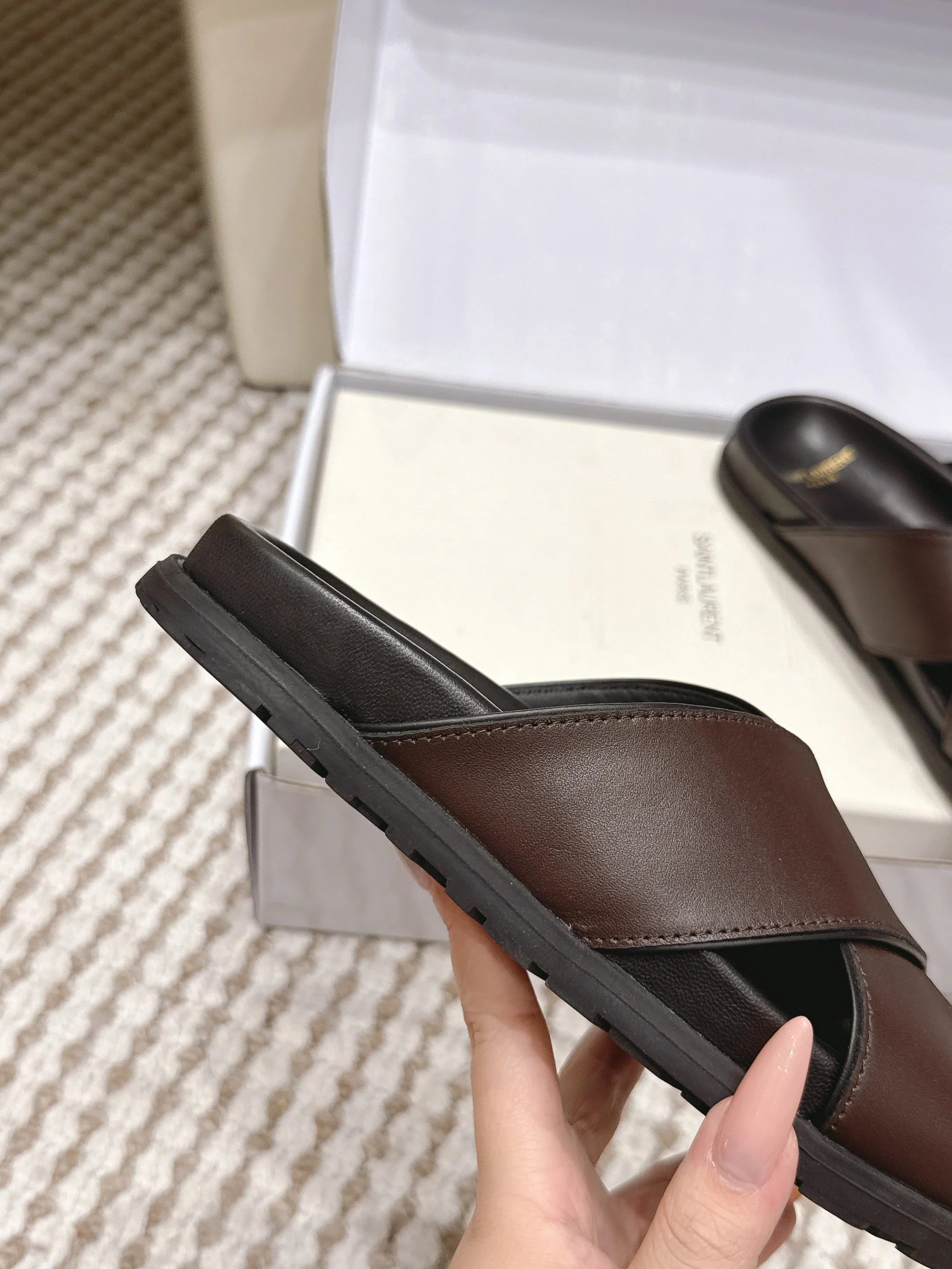 YSL 26ss Platform Slippers Dark Brown Sheepskin 663214
