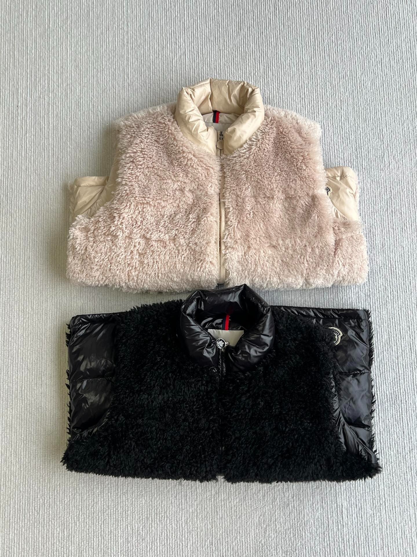 MONCLER 25S DOWN VEST IN LIGHT PINK 044