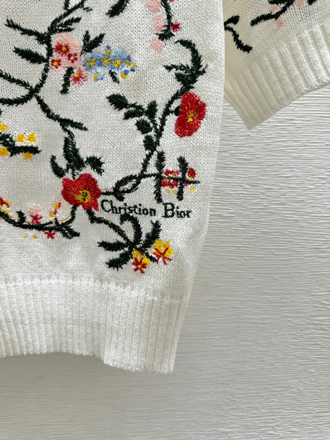Dior 2026 Floral Crew Neck Knitted Short-Sleeve White Multicolor Wool 136079