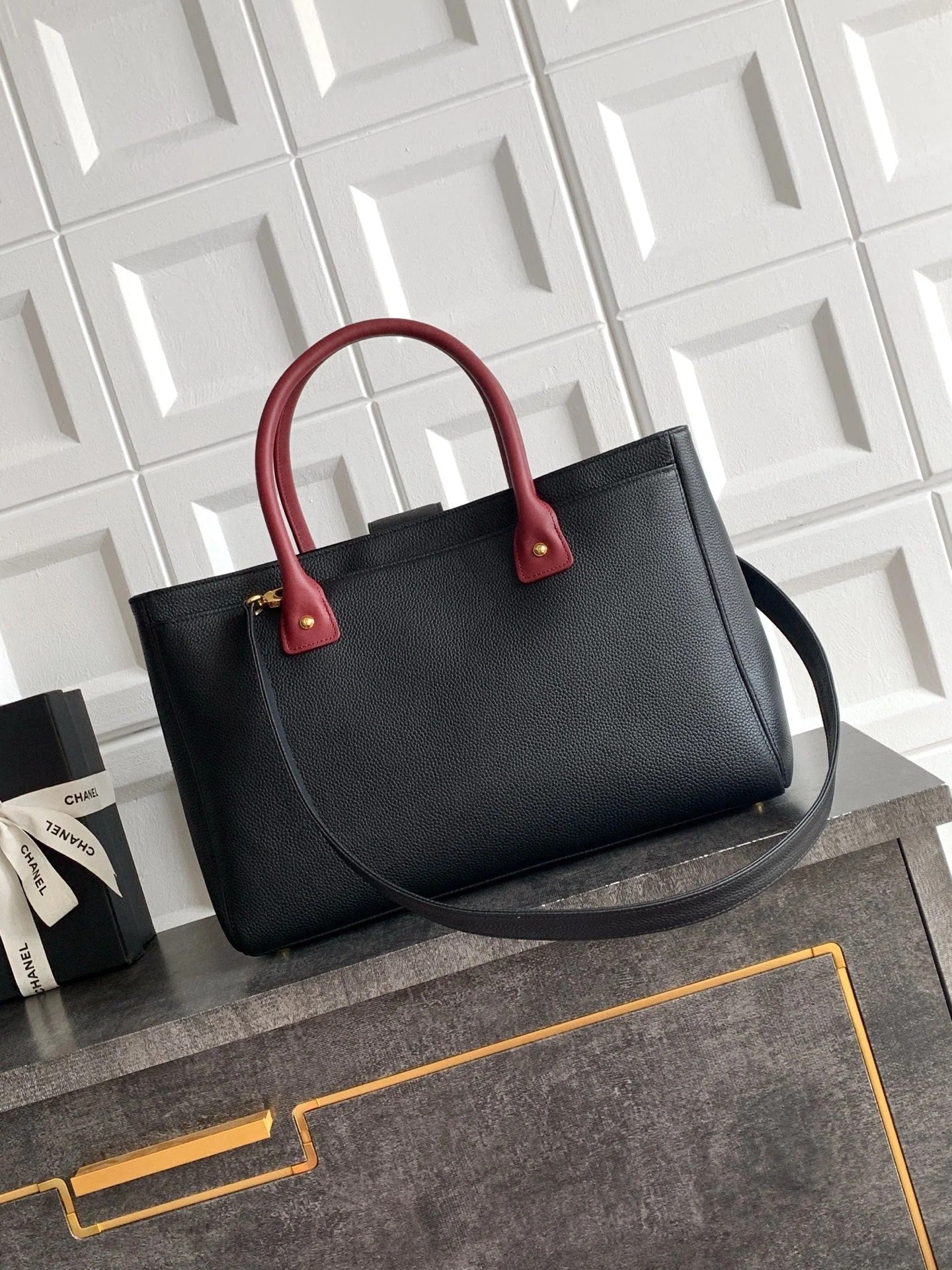 CC 2026 Shopping Bag Black mix Burgundy Calfskin