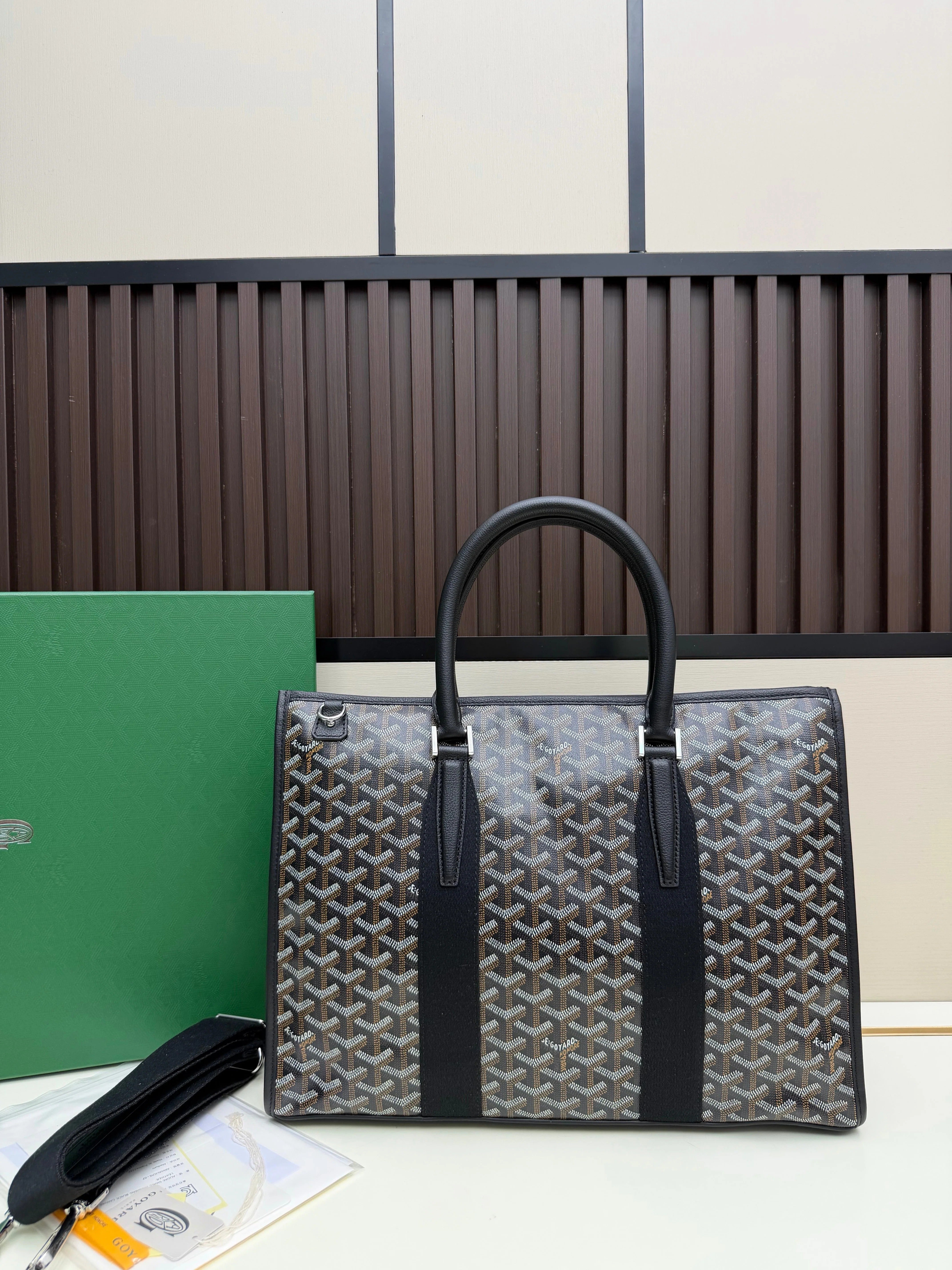 Goyard 2026 Morvan Document Bag 39cm Goyardine Canvas