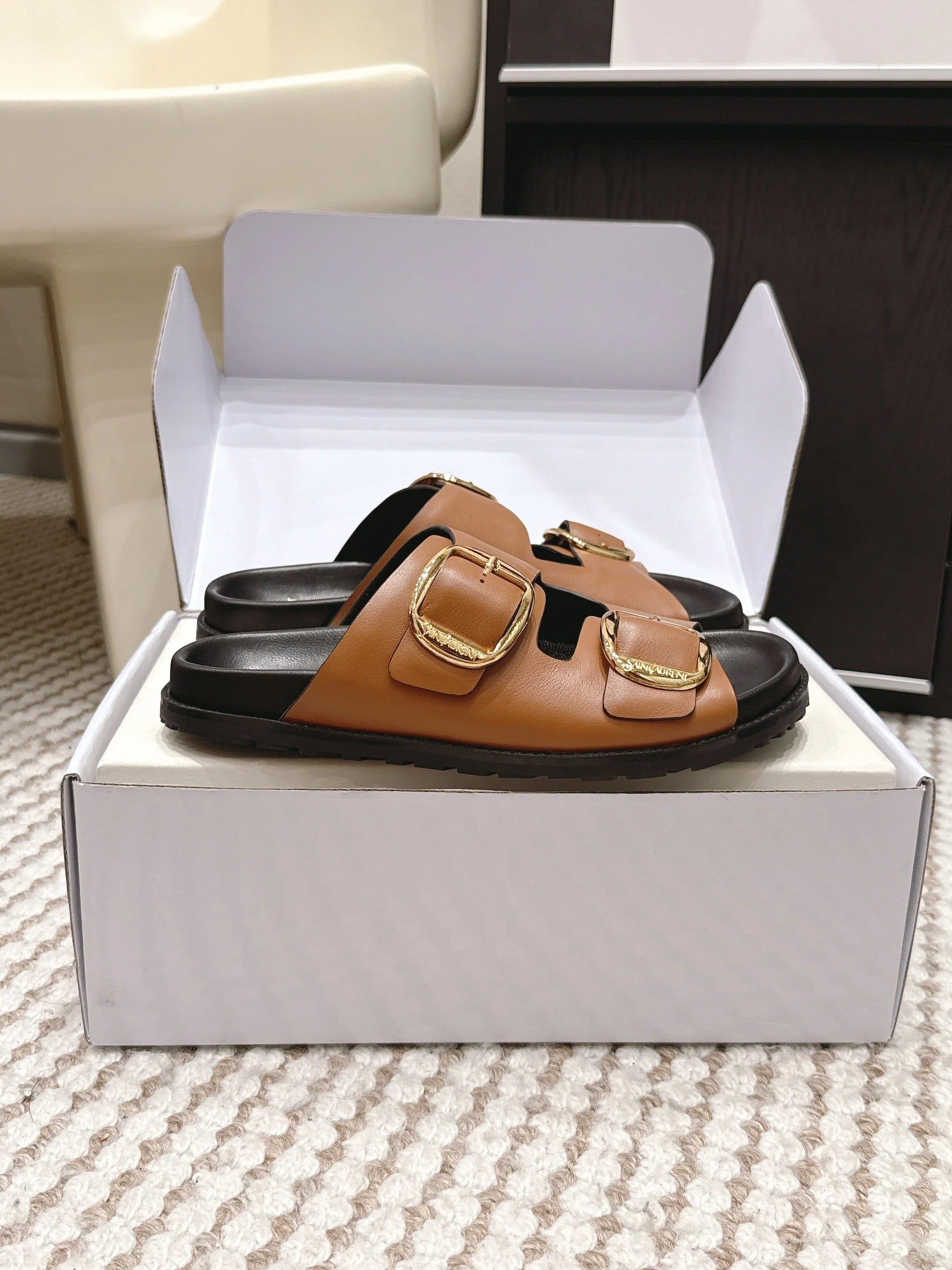 YSL 26ss Platform Slippers Camel Brown Black Sheepskin Gold Buckle 663206