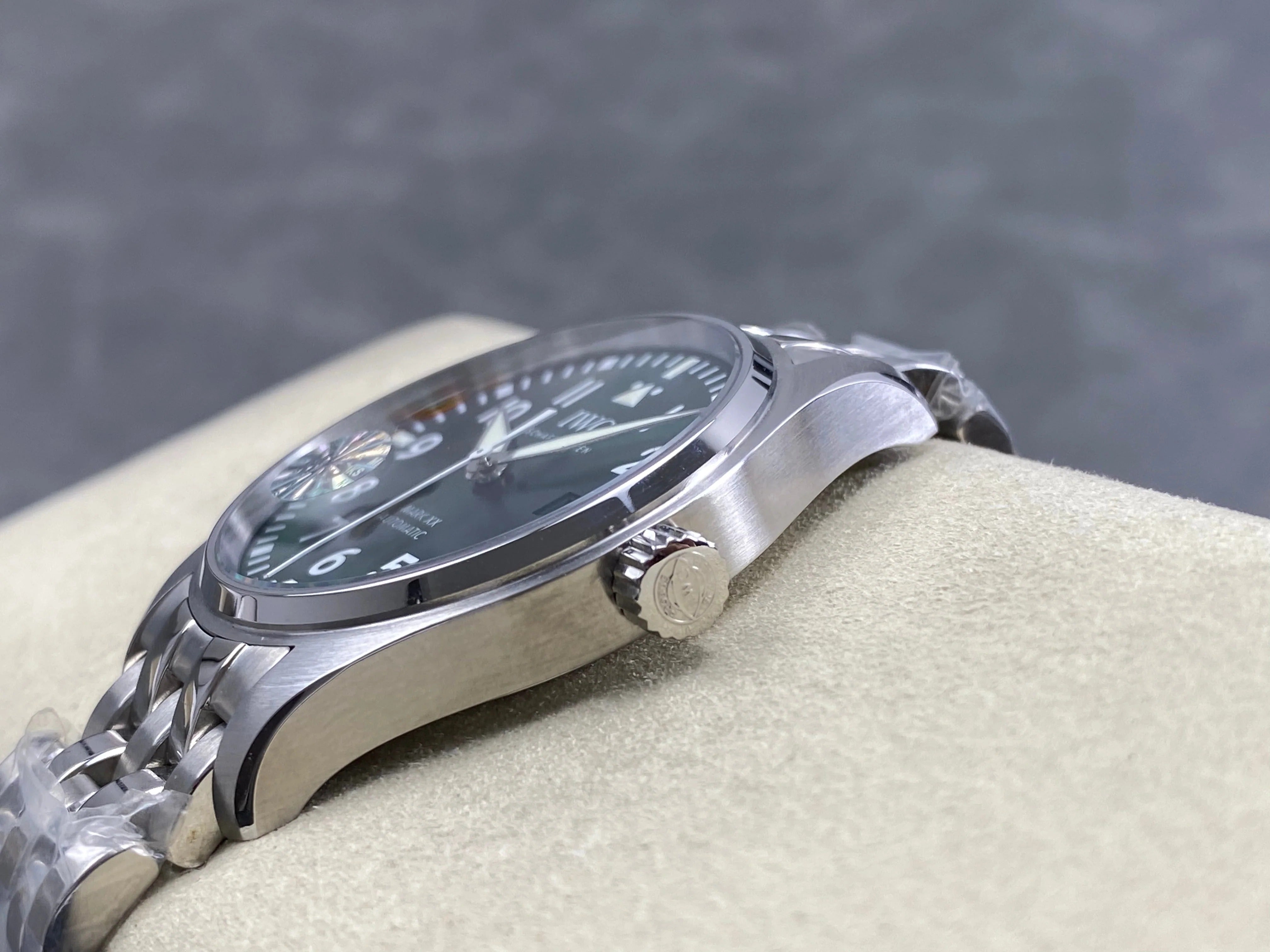 IWC Pilot's Mark XX 40mm Green Dial Steel Case
