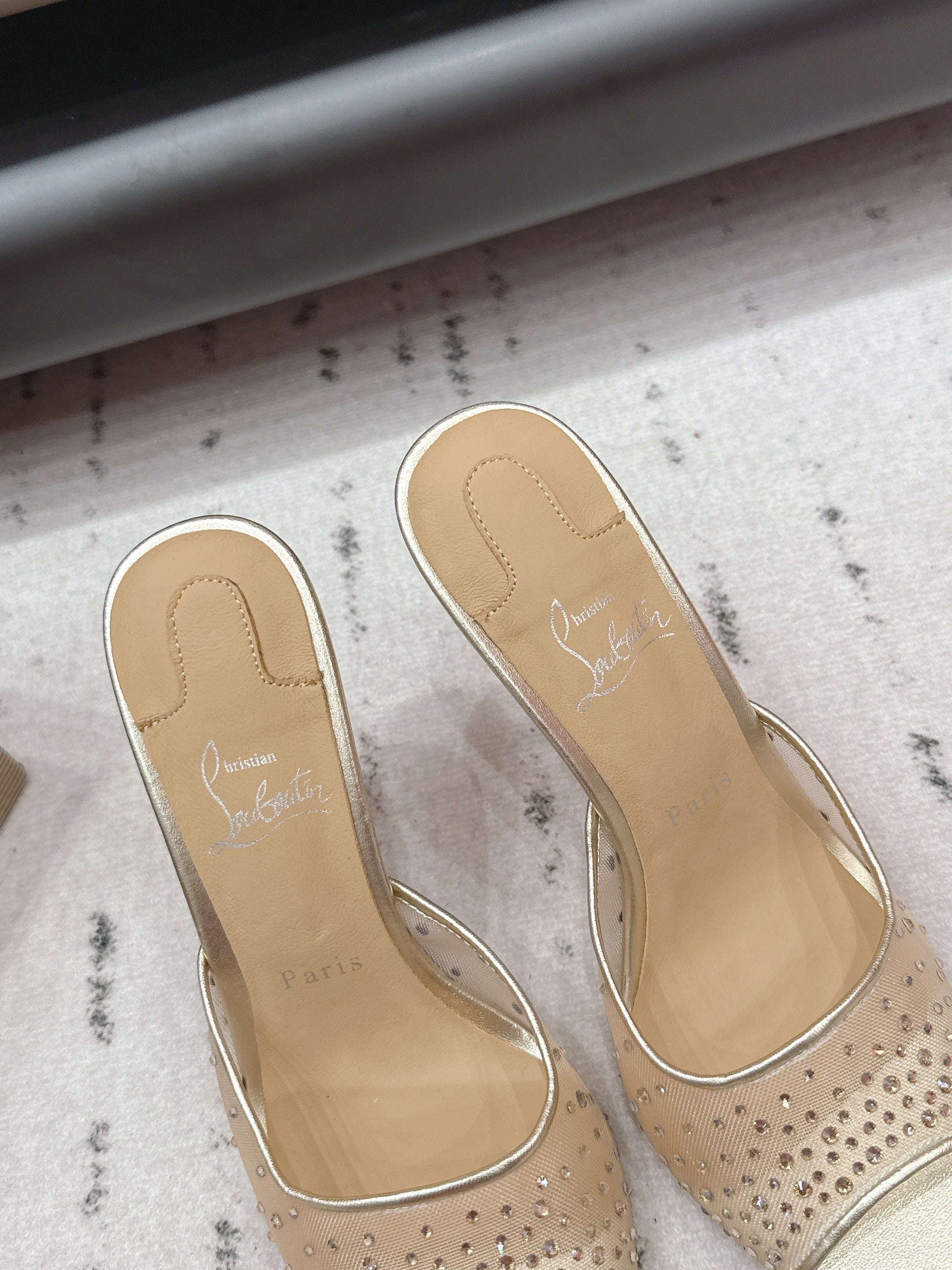 CL 2026 Crystal Embellished Pointed Toe Sandal 100mm Beige Mesh Leather 613628