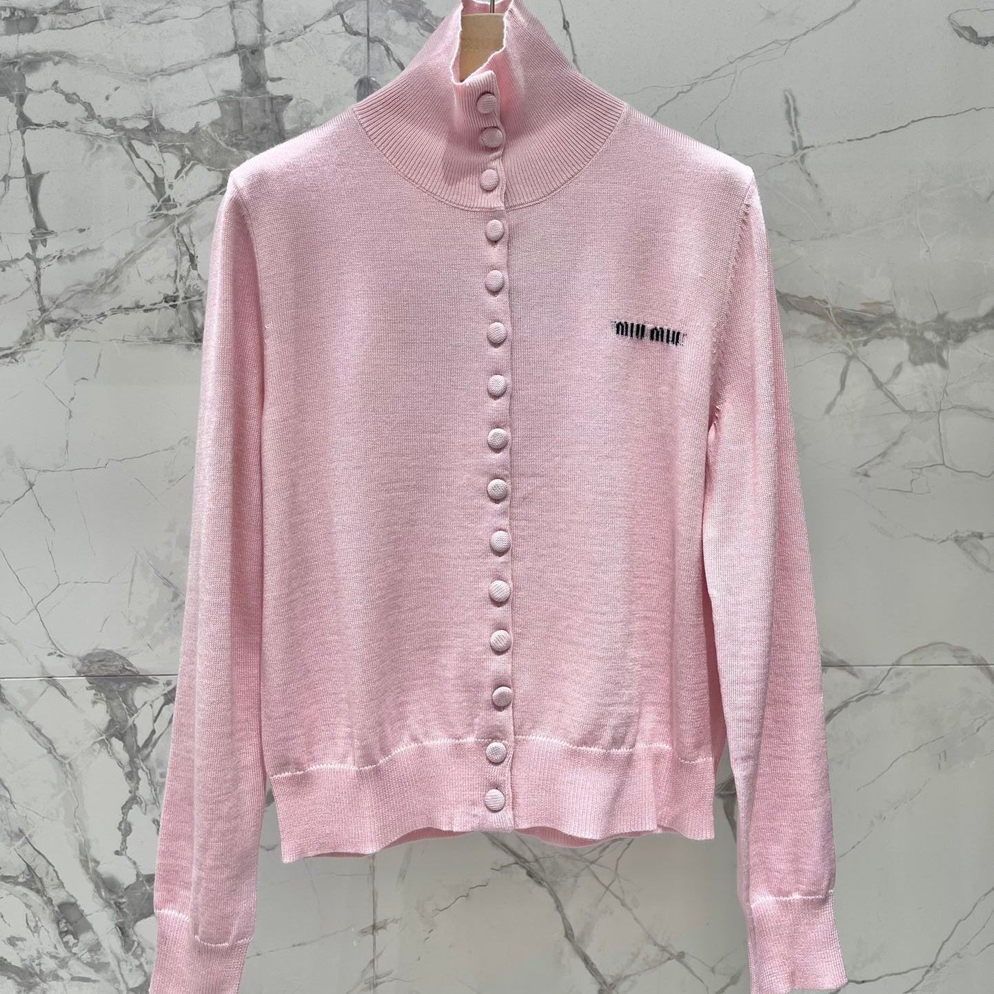 MIUMIU CARDIGAN STYLE 81