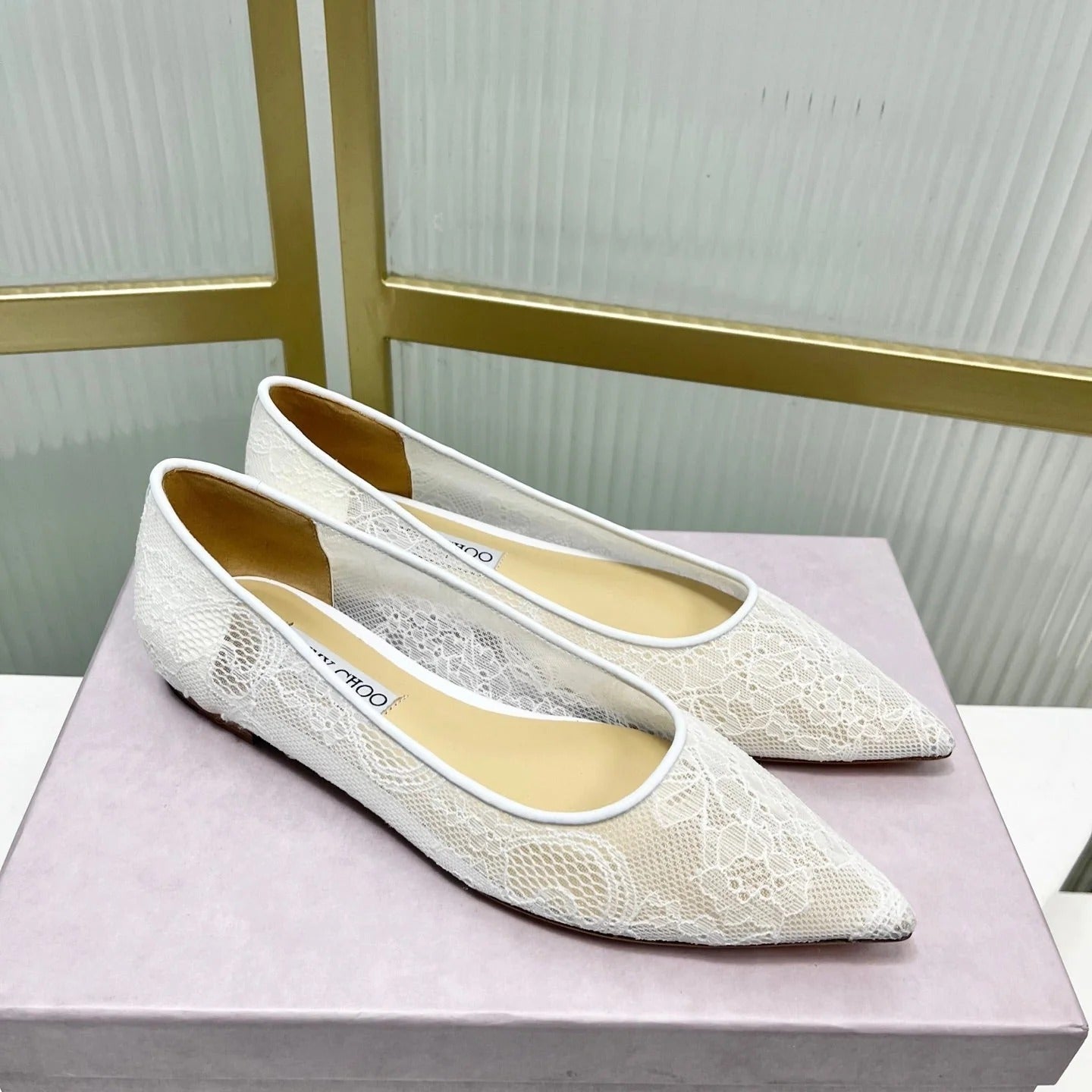 Jimmy 26s Ballet Flats White Beige Lace Sheepskin 605949