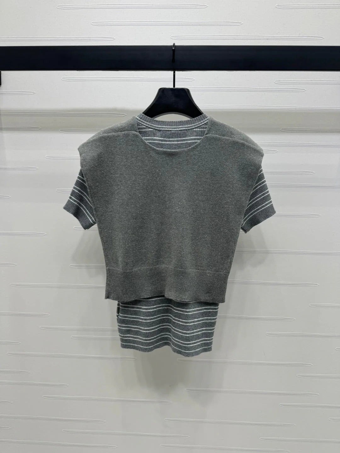 MIU 25S SHORT SLEEVE STRIPED KNITTED CAPE 264139