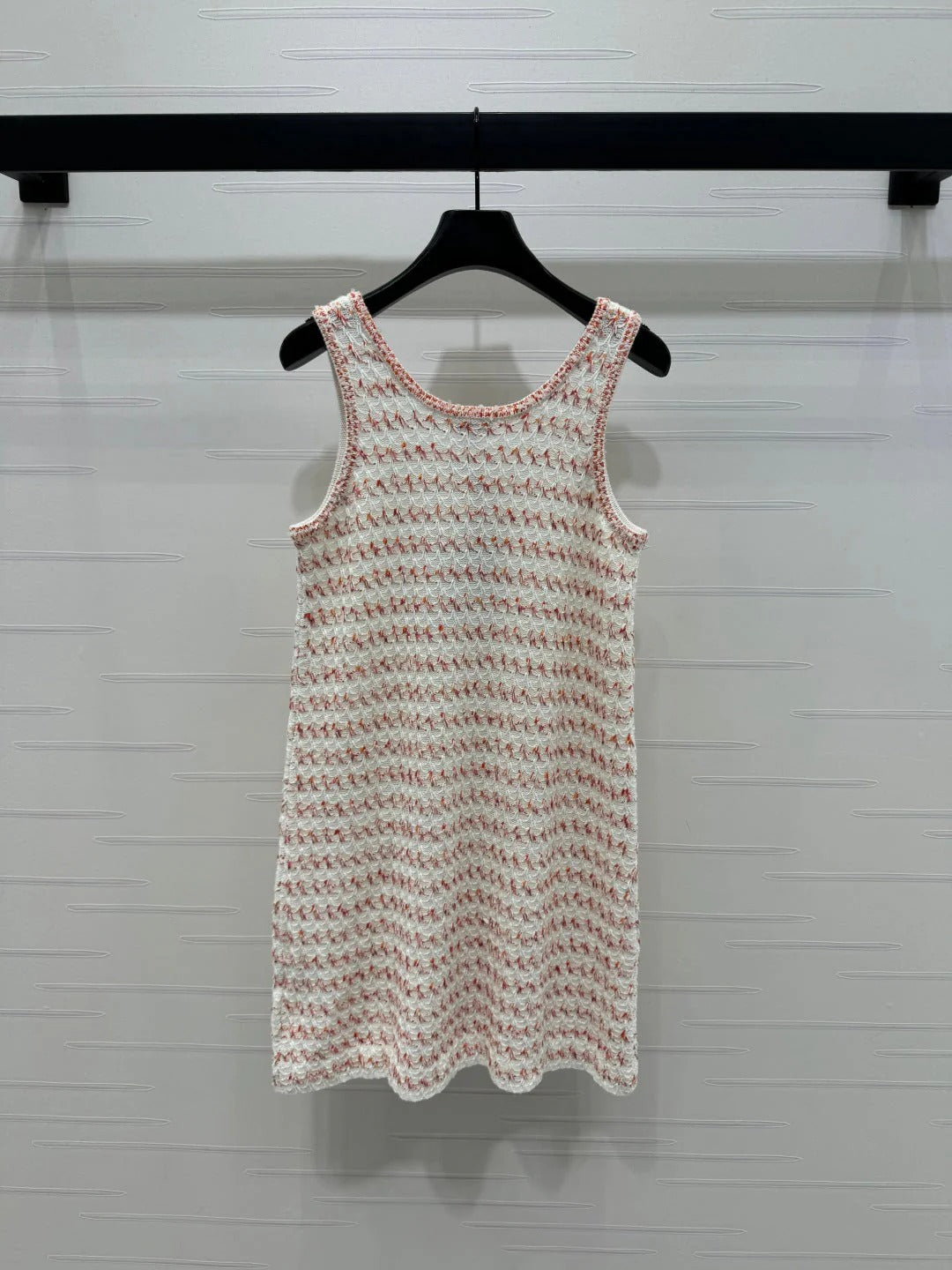CHANEL 25S ROUND NECK KNIT DRESS WITH PEARL TAG 264026