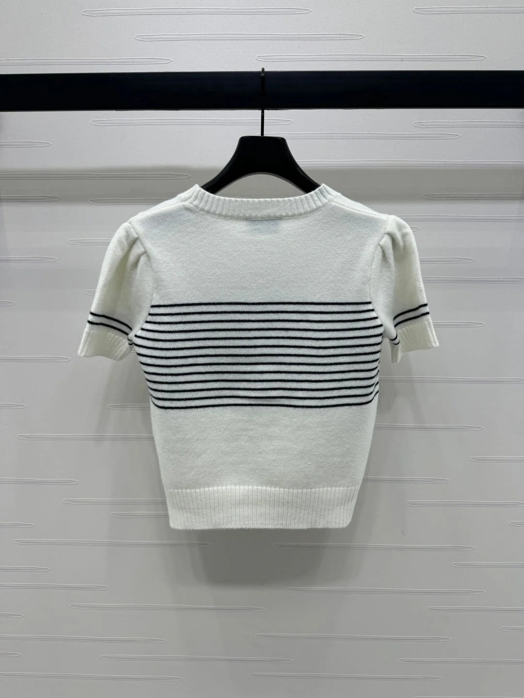 CHANEL SHORT-SLEEVE KNITTED PUFF-SLEEVE TOP 274950