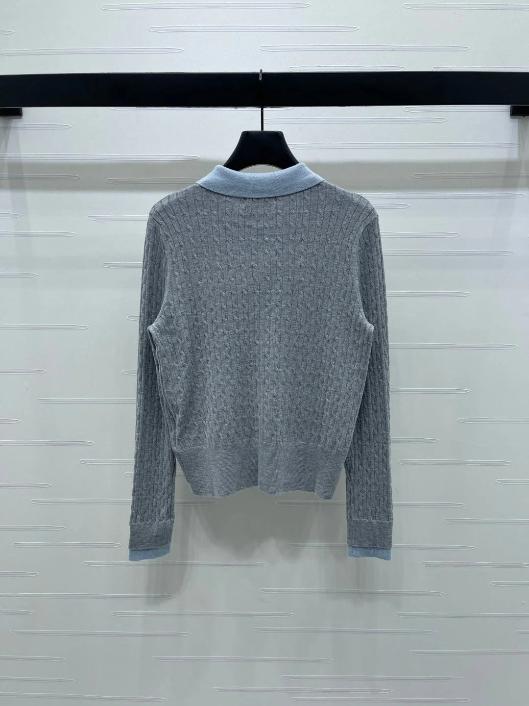MIUMIU CARDIGAN STYLE 464