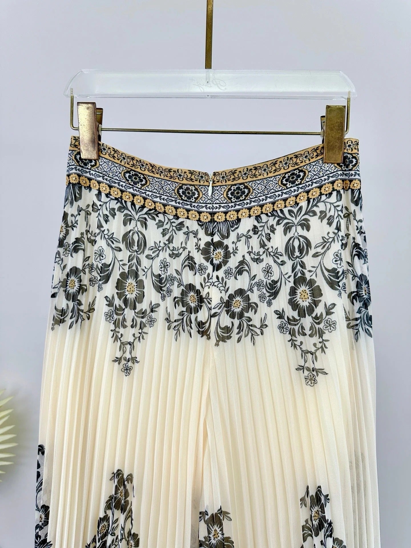 ZIMMERMANN PLEATED FLARED PANTS 270190